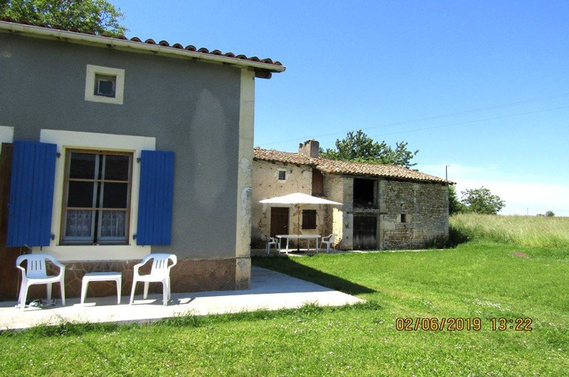 casa en Saint-Macoux, Nouvelle-Aquitaine 10890396