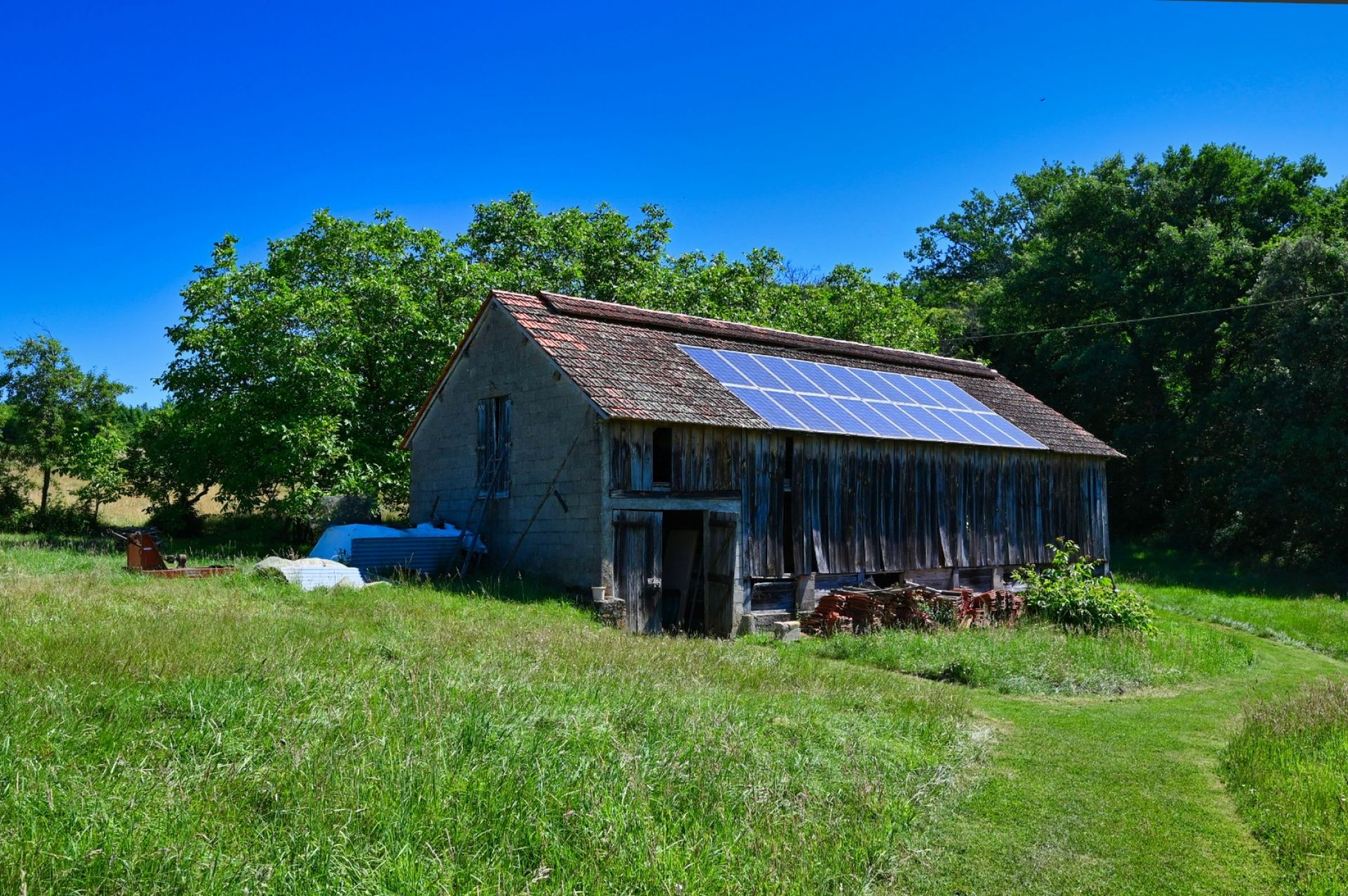 σπίτι σε Carlux, Nouvelle-Aquitaine 10890440