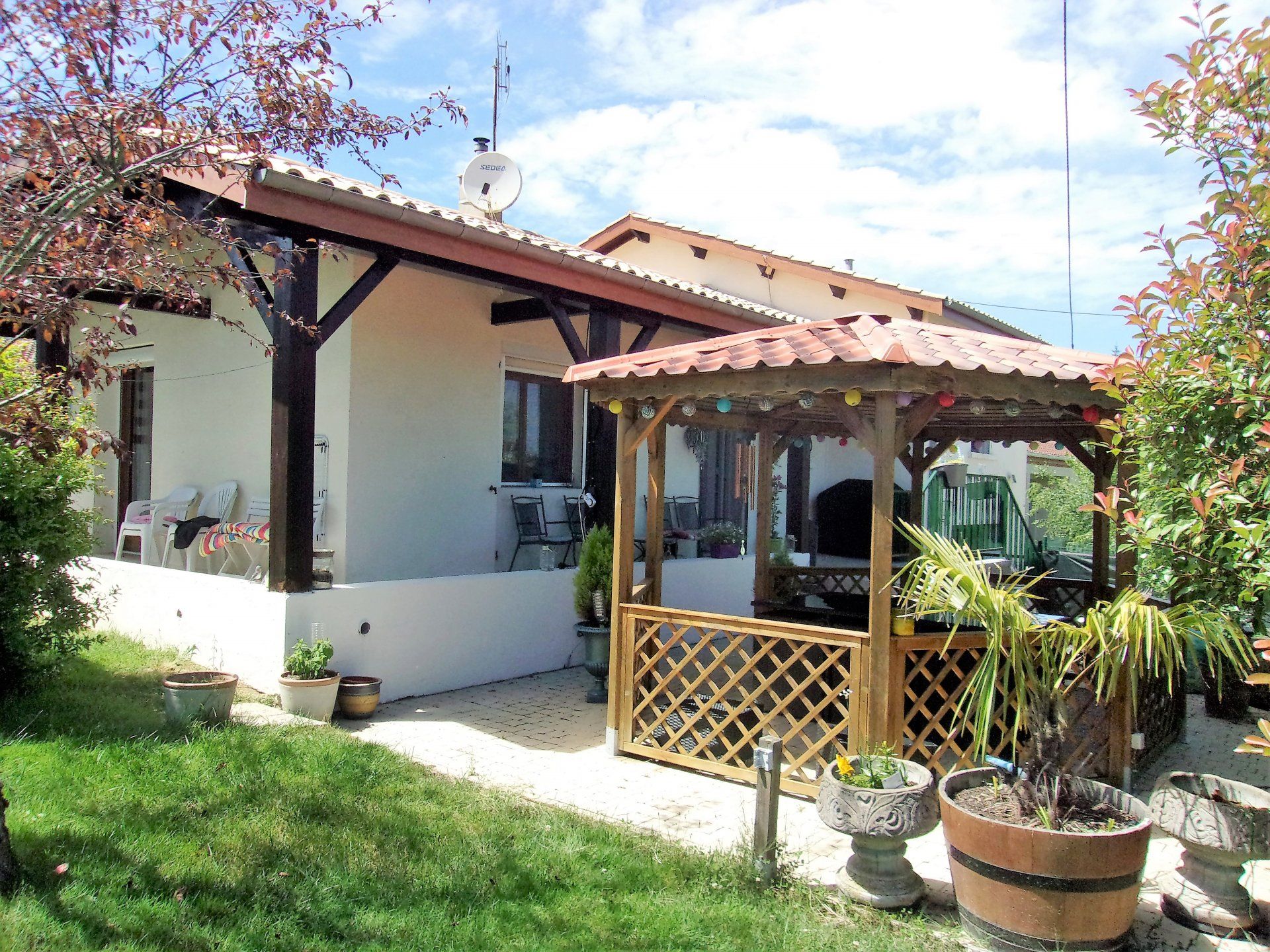 casa no Saint-Pardoux-Isaac, Nouvelle-Aquitaine 10890475