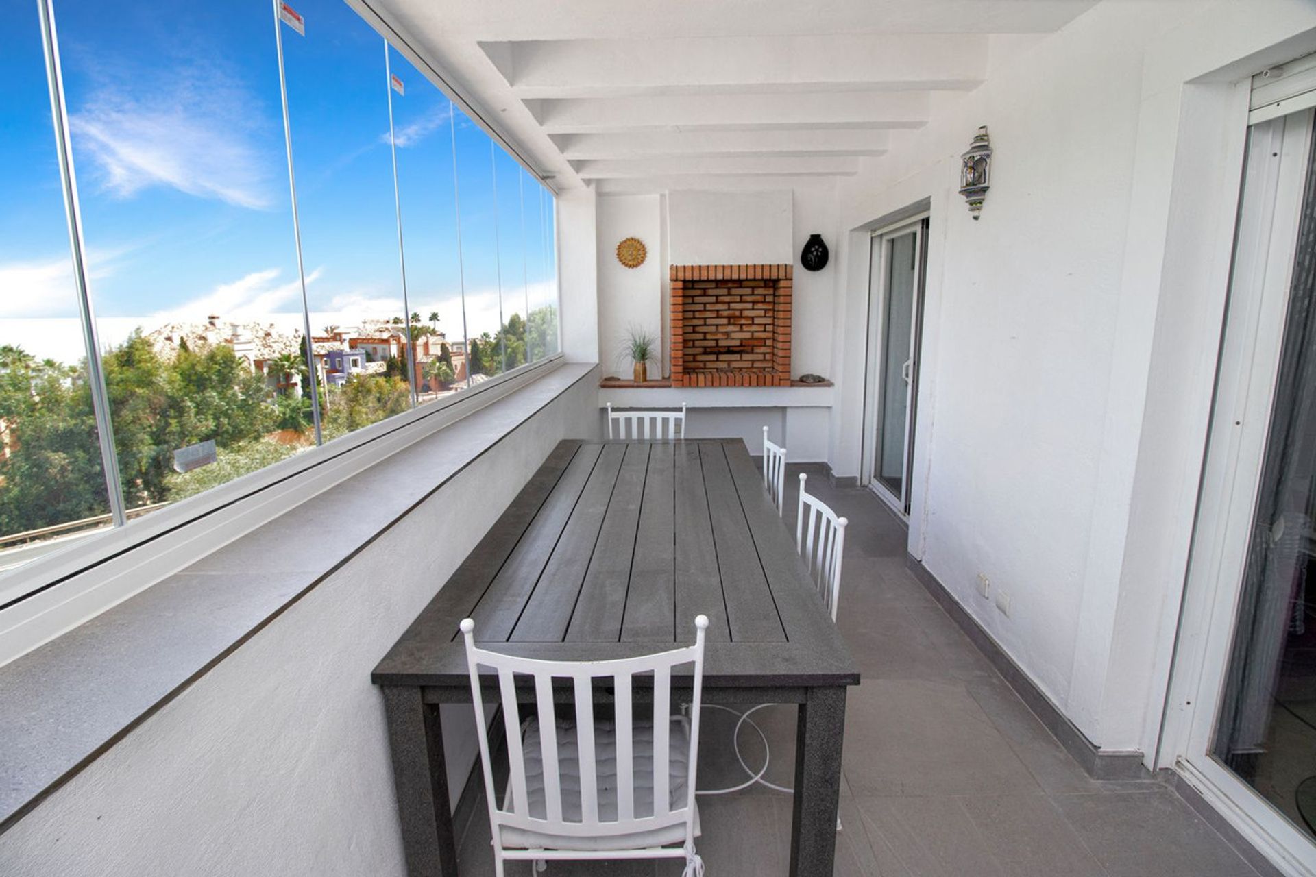 Condominium in Casares, Andalusia 10890510