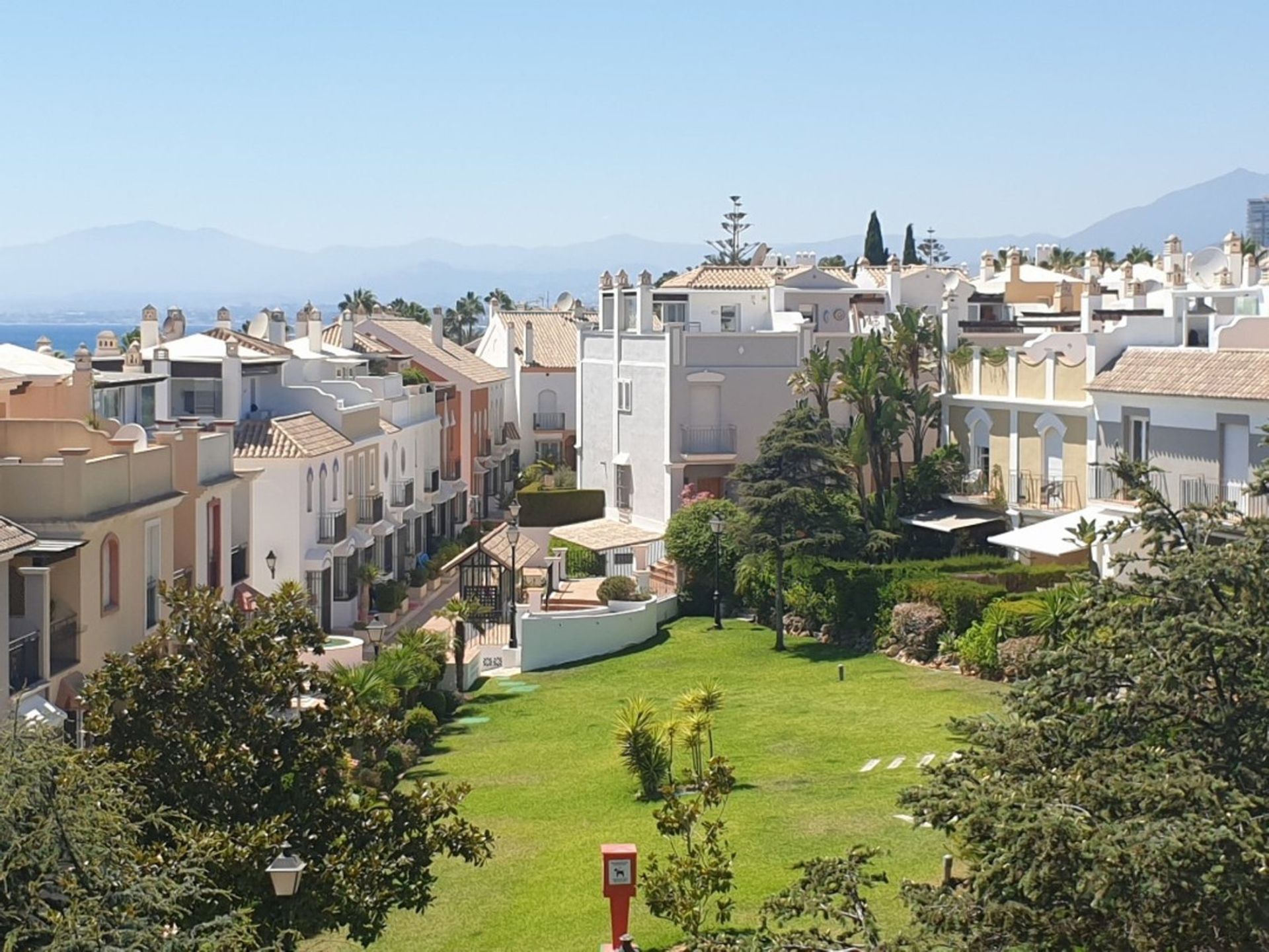 House in Marbella, Andalucía 10891179