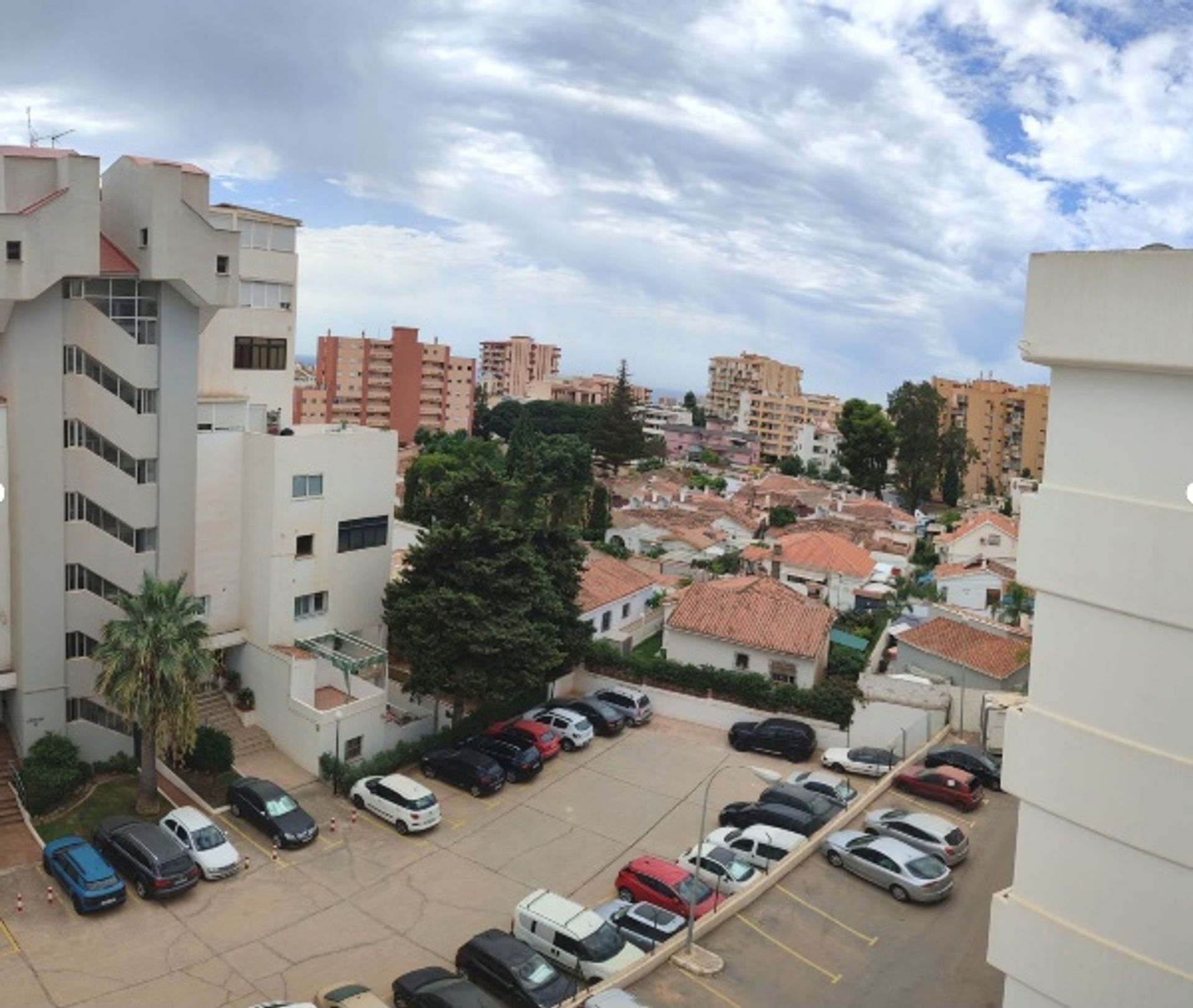 Condominium dans Benalmádena, Andalusia 10891398