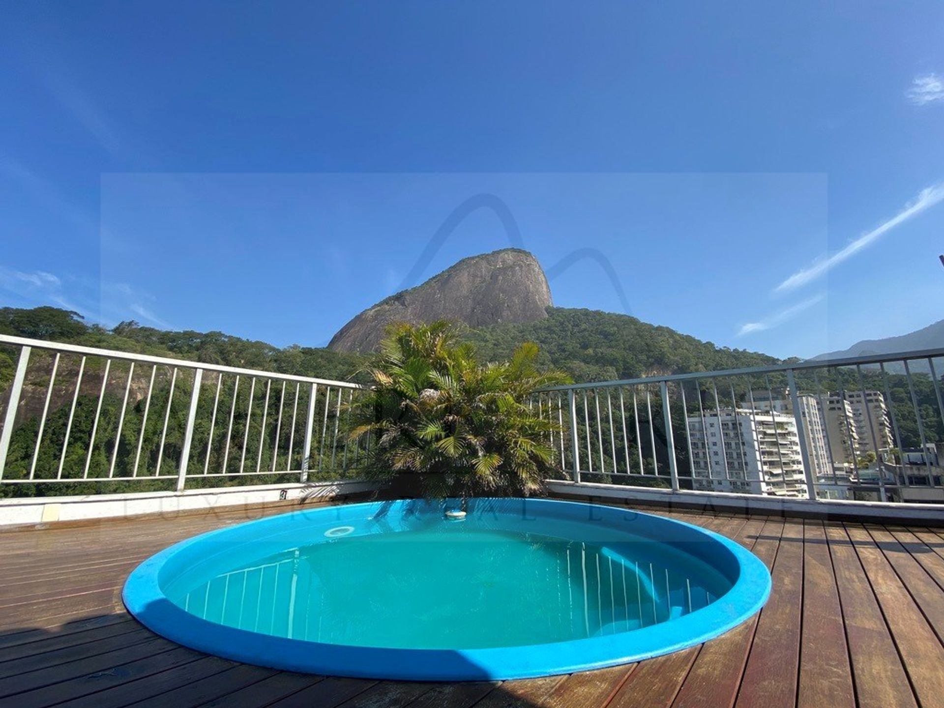 Hus i Leblon, Rio de Janeiro 10891435