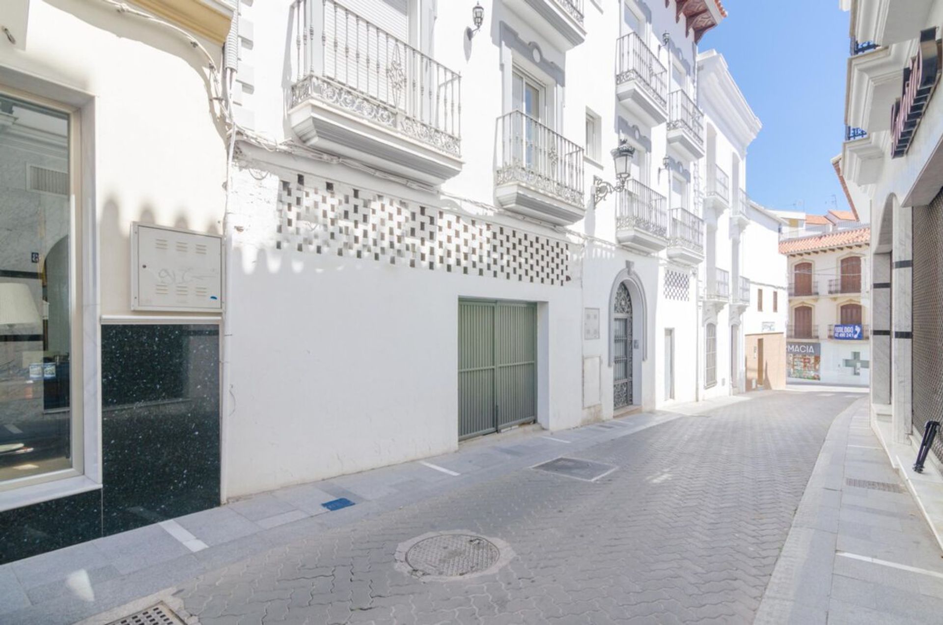 Condominium in Alhaurin el Grande, Andalusia 10891510