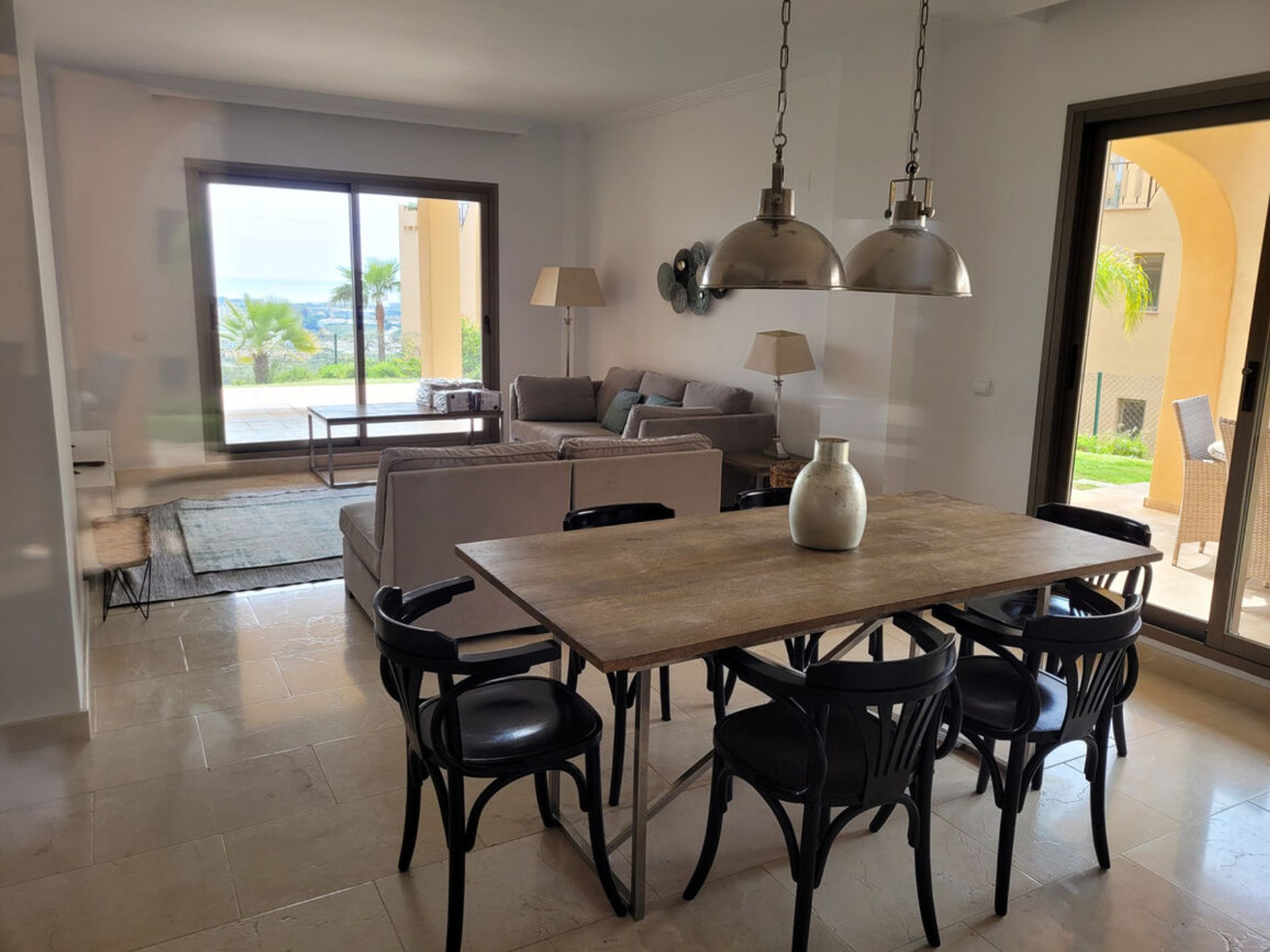 Condominio en Benahavís, Andalucía 10891535