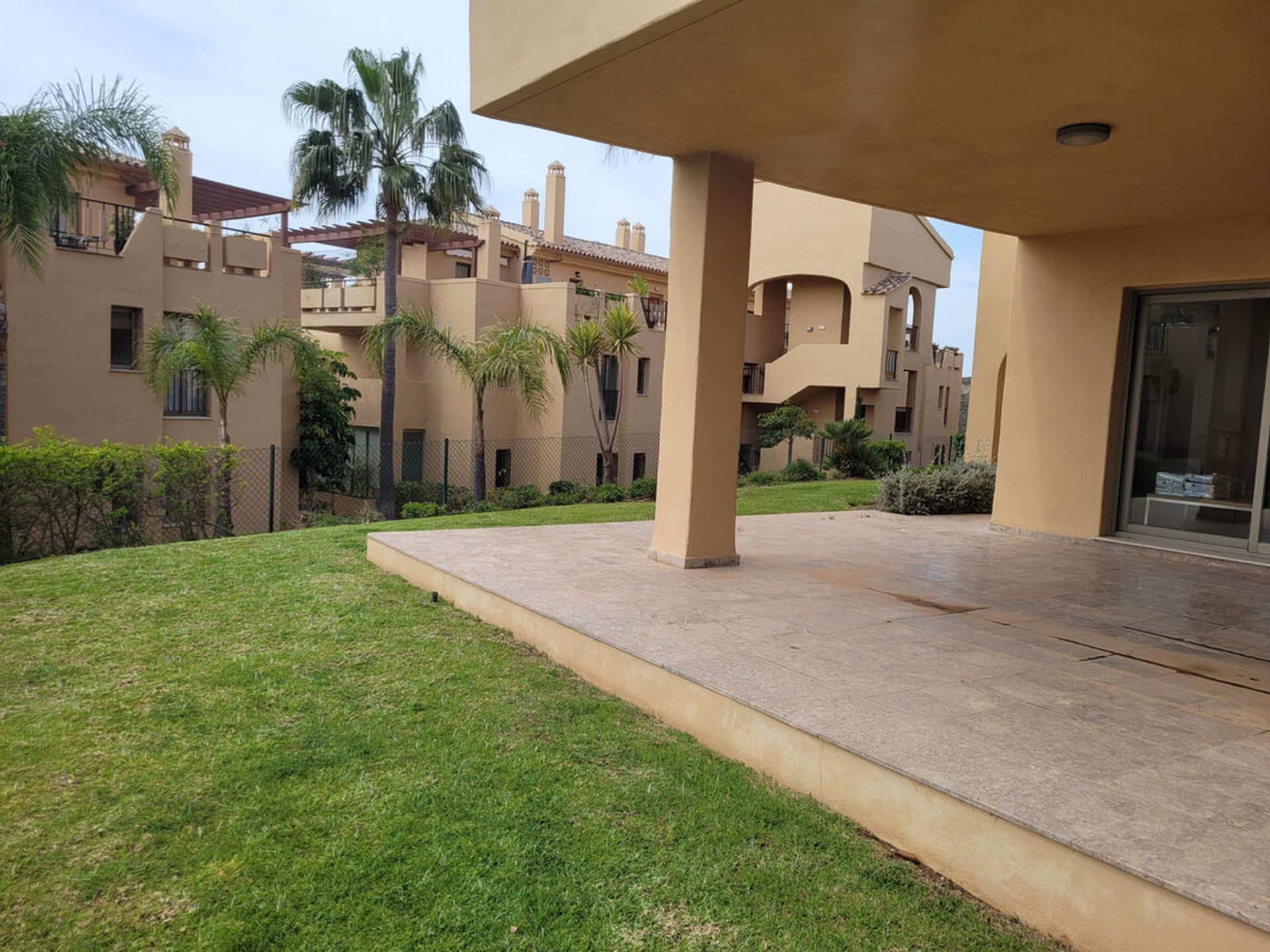 Condominio en Benahavís, Andalucía 10891535