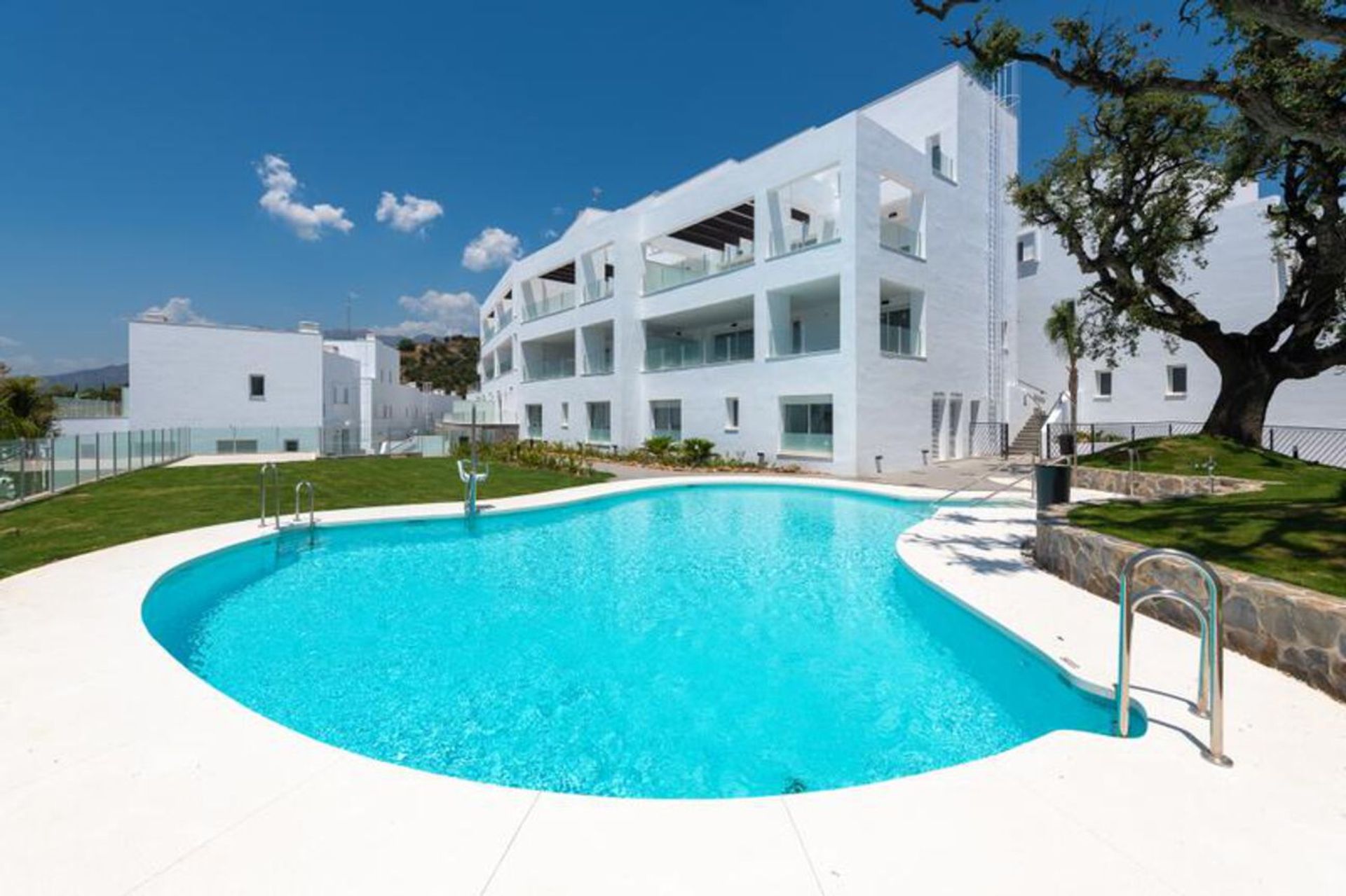 Condominium in El Angel, Andalusia 10892177