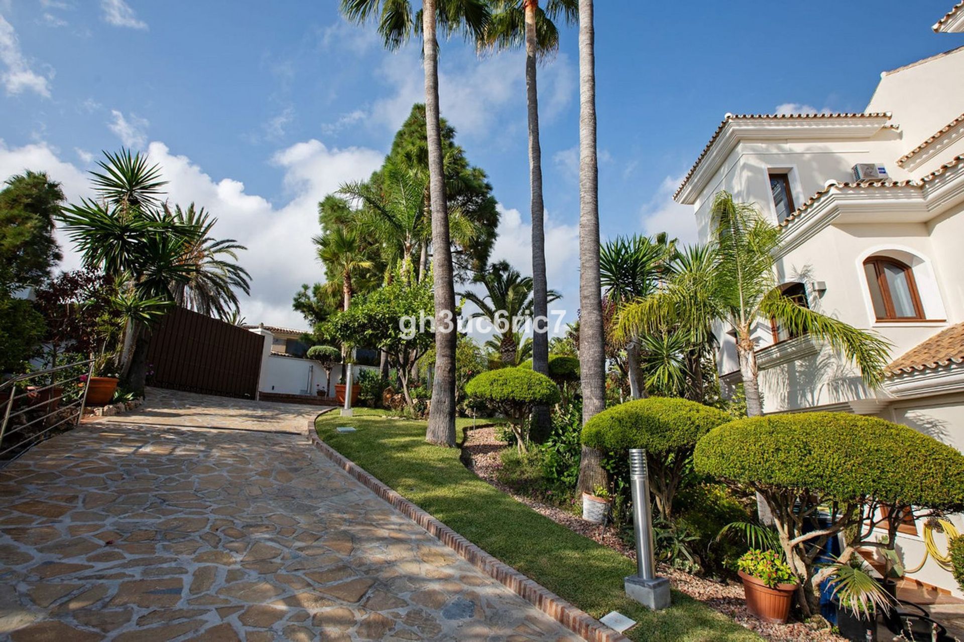 Casa nel Ojen, Andalusia 10892357