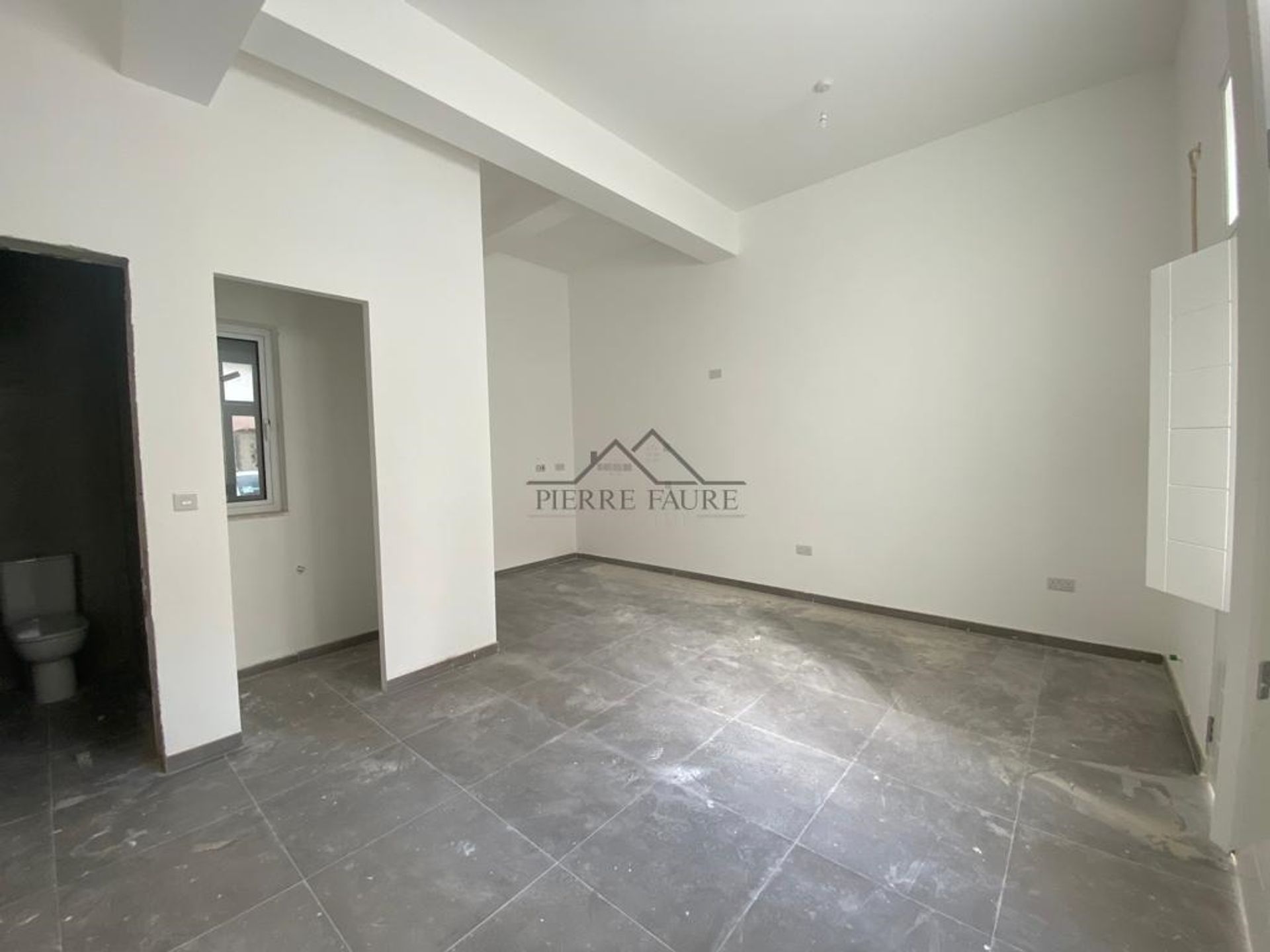 Condominium dans Tal-Mejda, Is-Swieqi 10892820