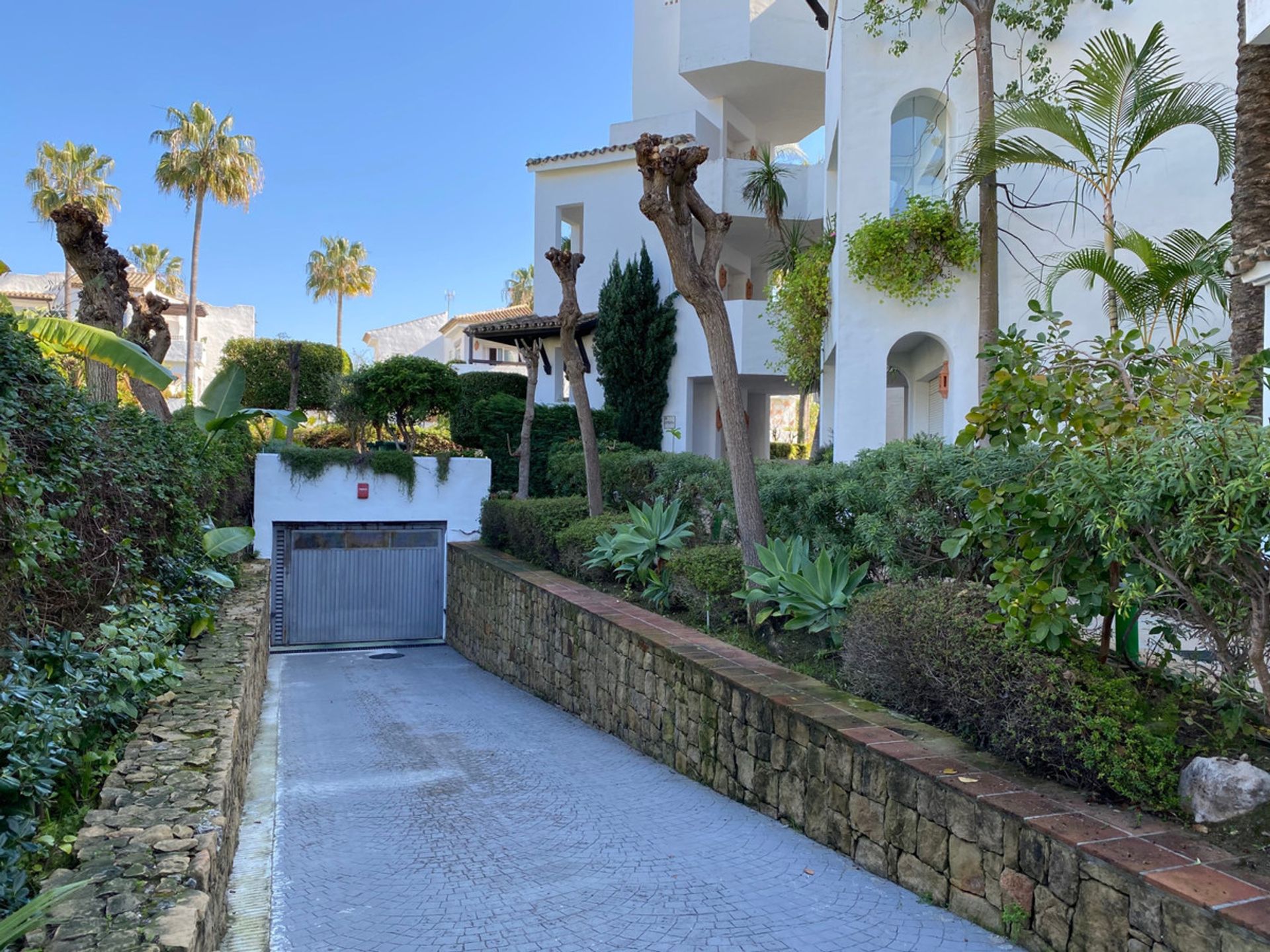 Condominio en Estepona, Andalucía 10892821