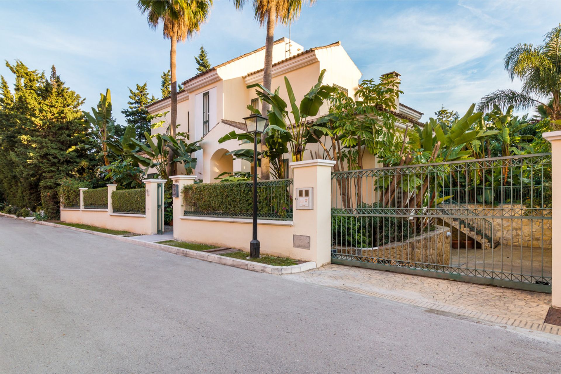 Casa nel Marbella, Andalucía 10892964