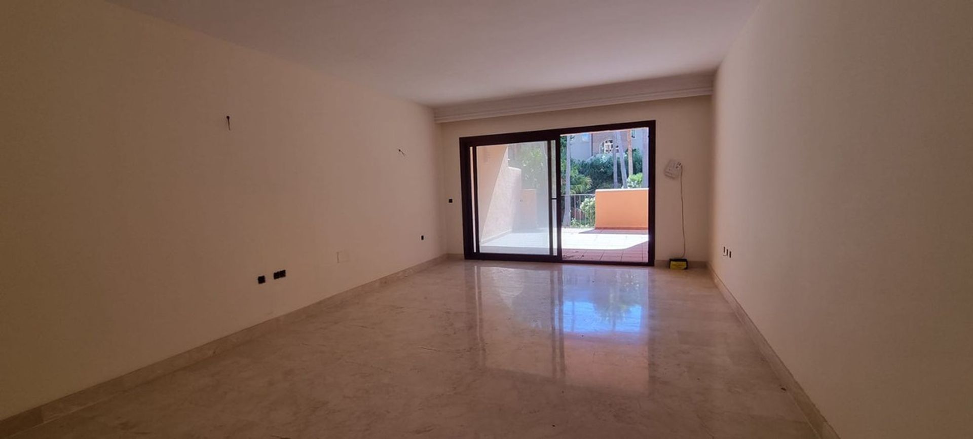 Condominium in Benahavis, Andalusië 10893689