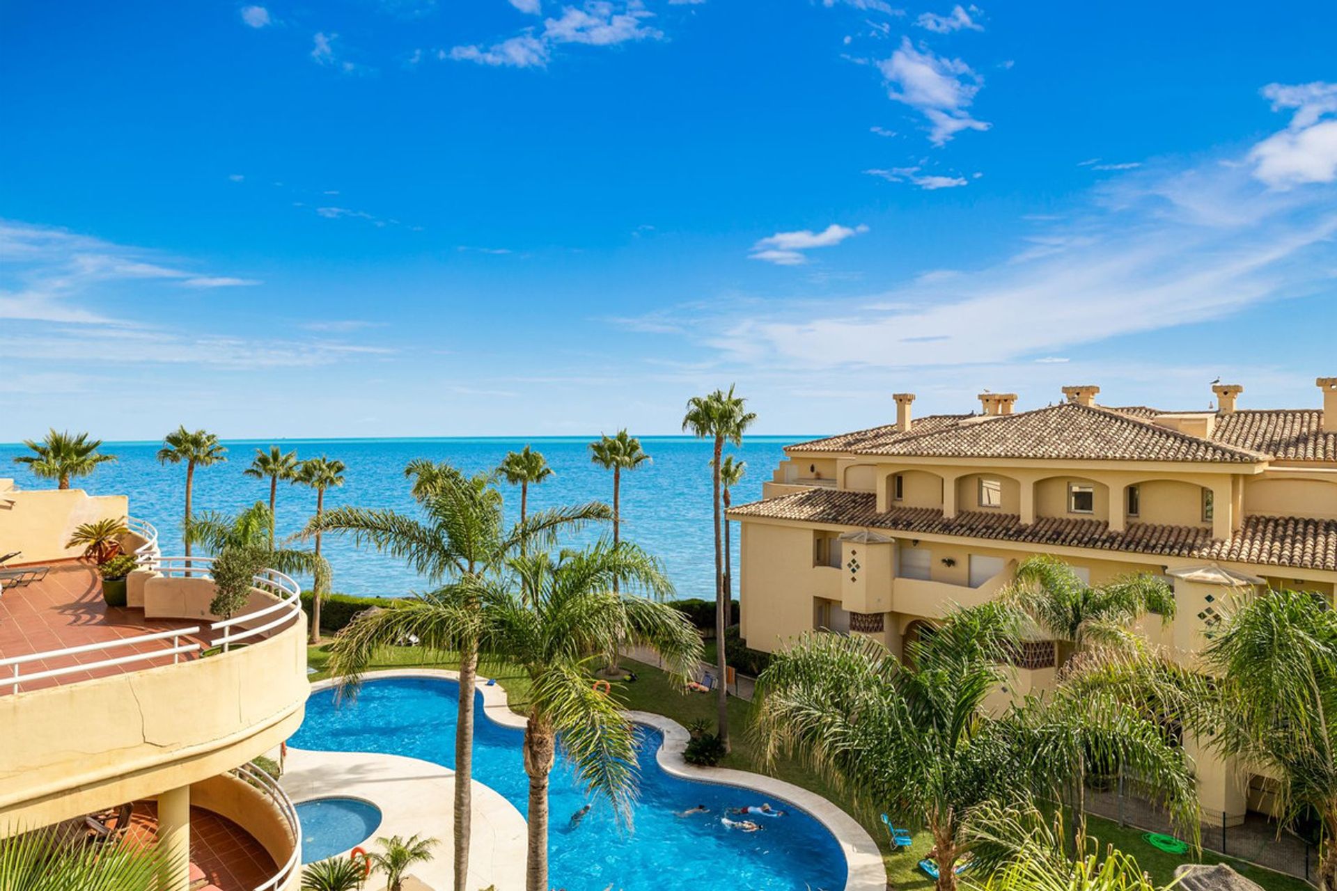 Condominio en Benalmádena, Andalucía 10894089