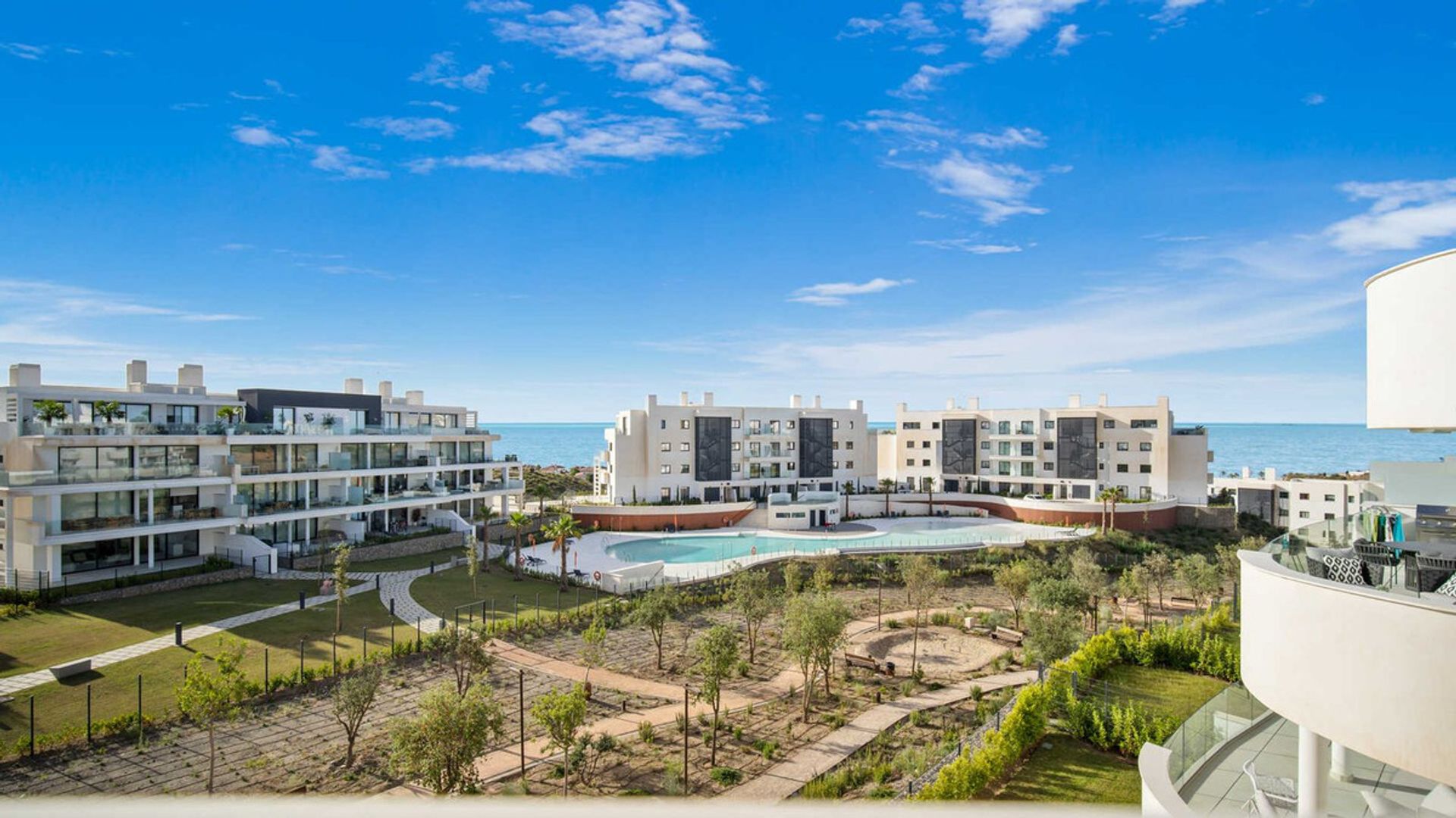 Condominio nel Fuengirola, Andalusia 10894096