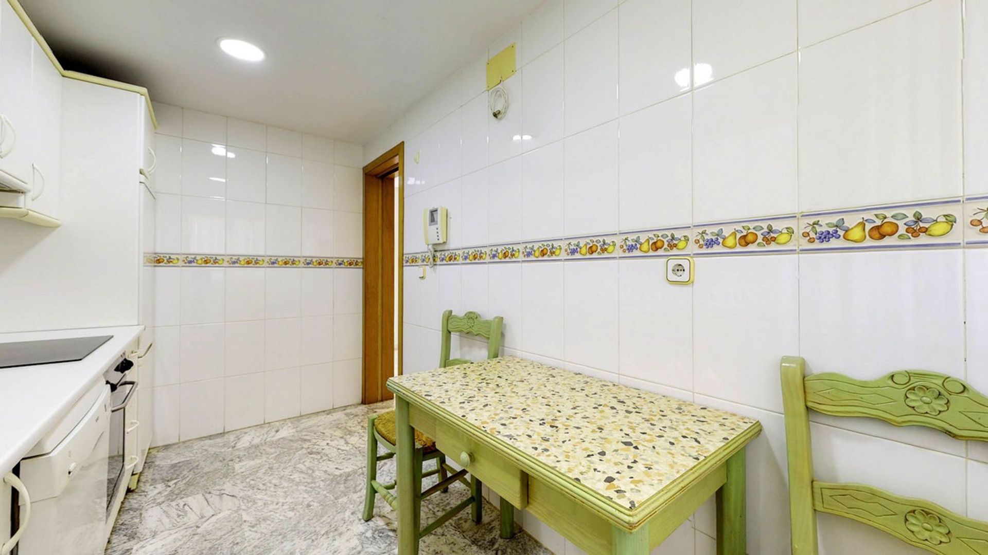 Osakehuoneisto sisään Fuengirola, Andalucía 10894184