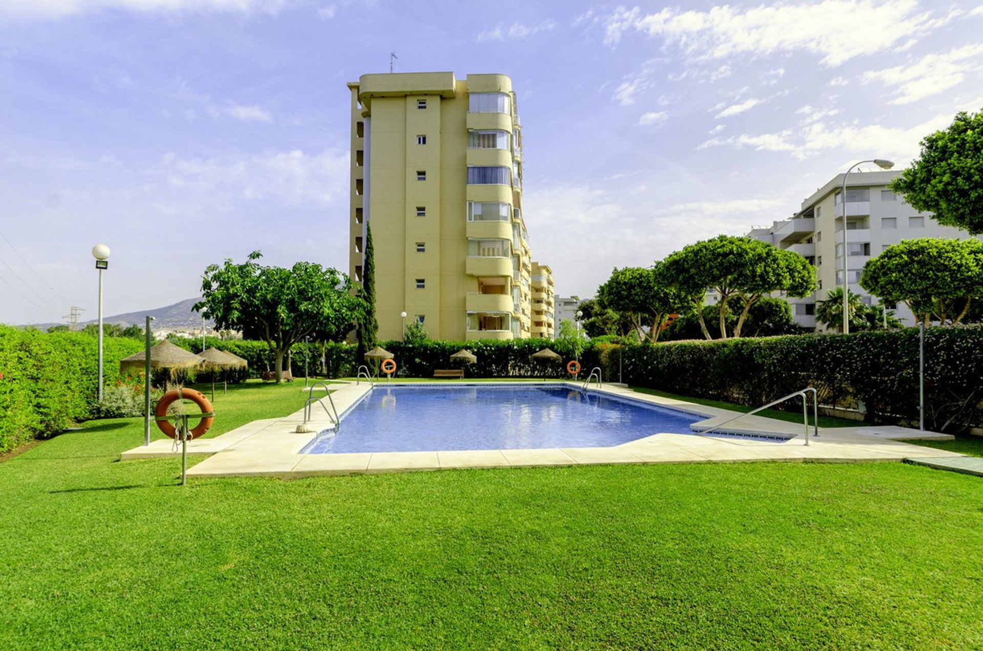 Condominio en Fuengirola, Andalucía 10894184