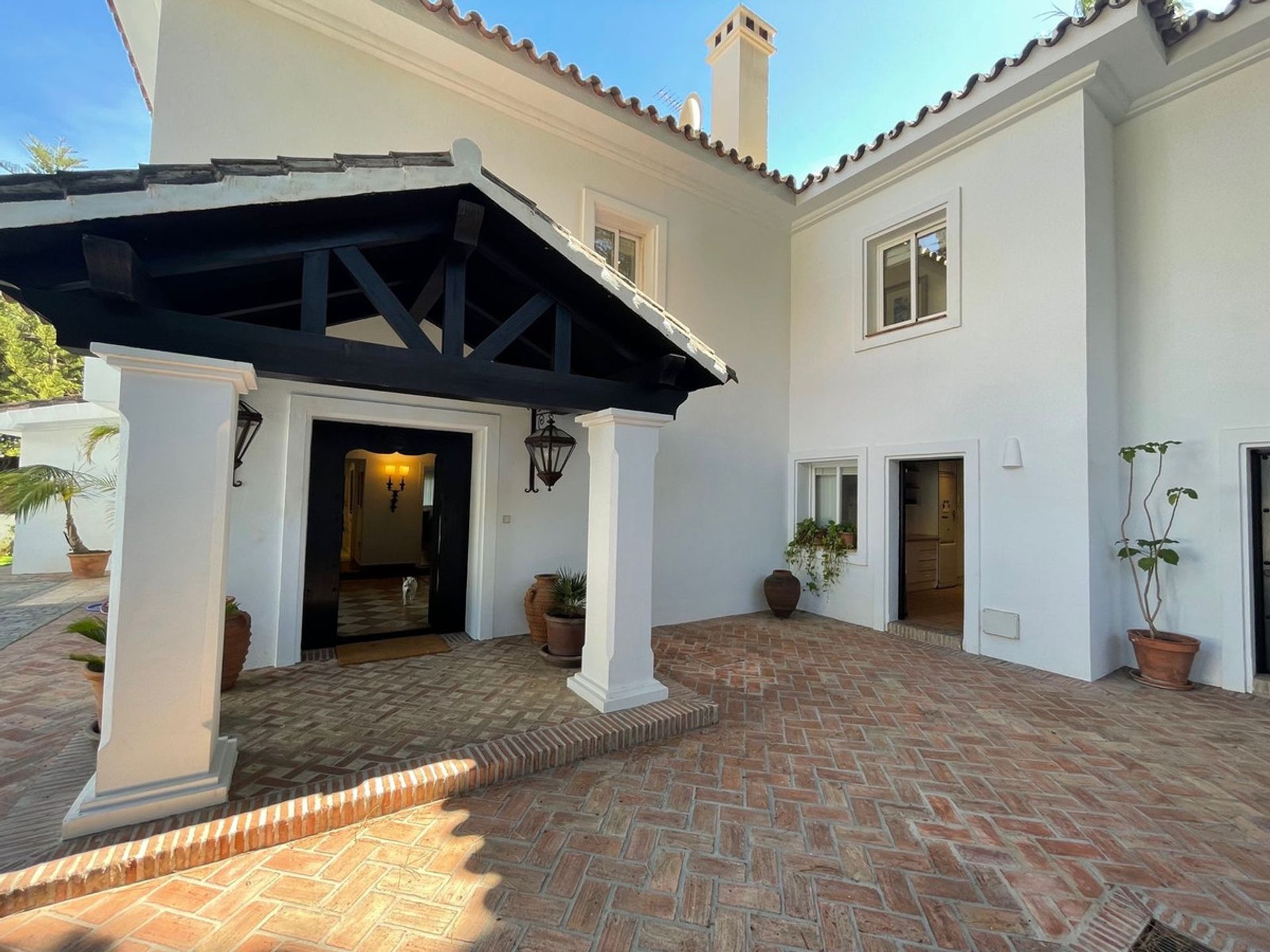 Haus im Marbella, Andalucía 10894209