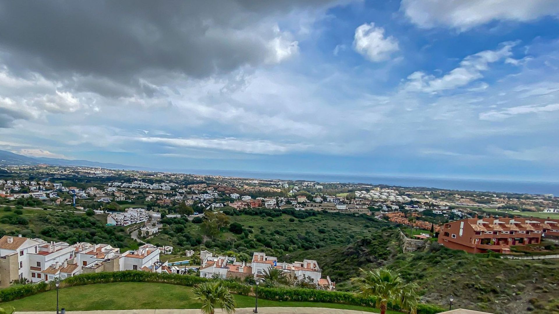 σπίτι σε Benahavís, Andalusia 10894388