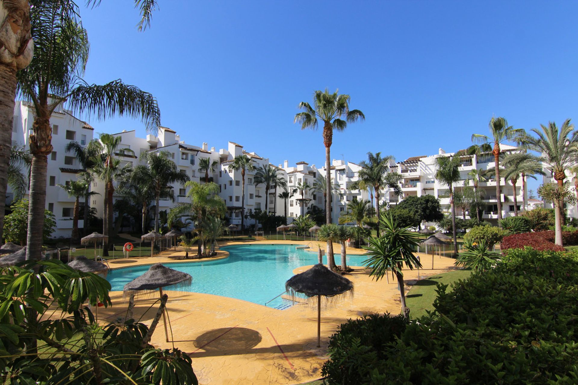 Condominio nel Estepona, Andalucía 10894434