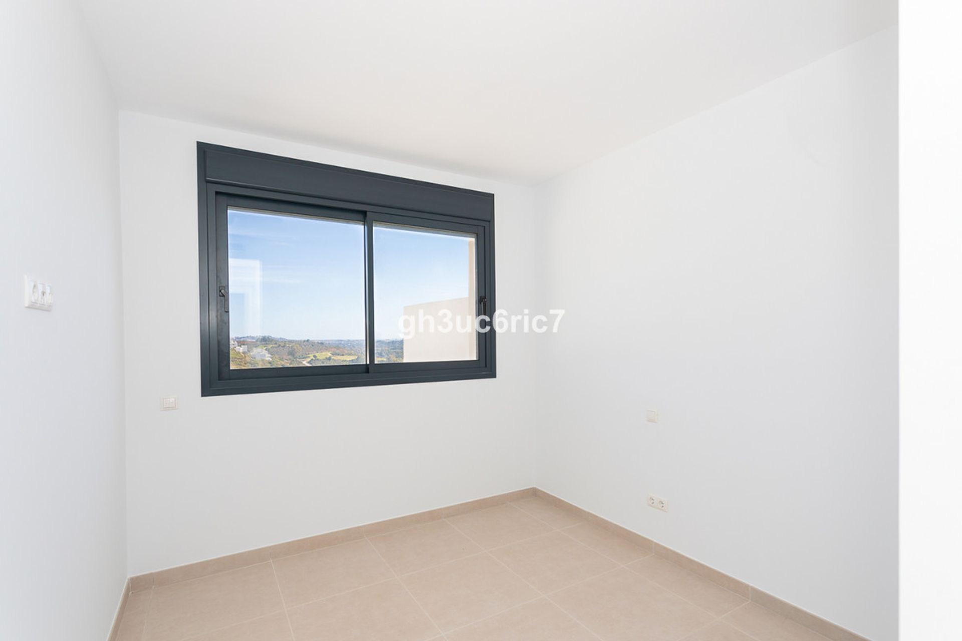 Condominium in , Andalucía 10894523