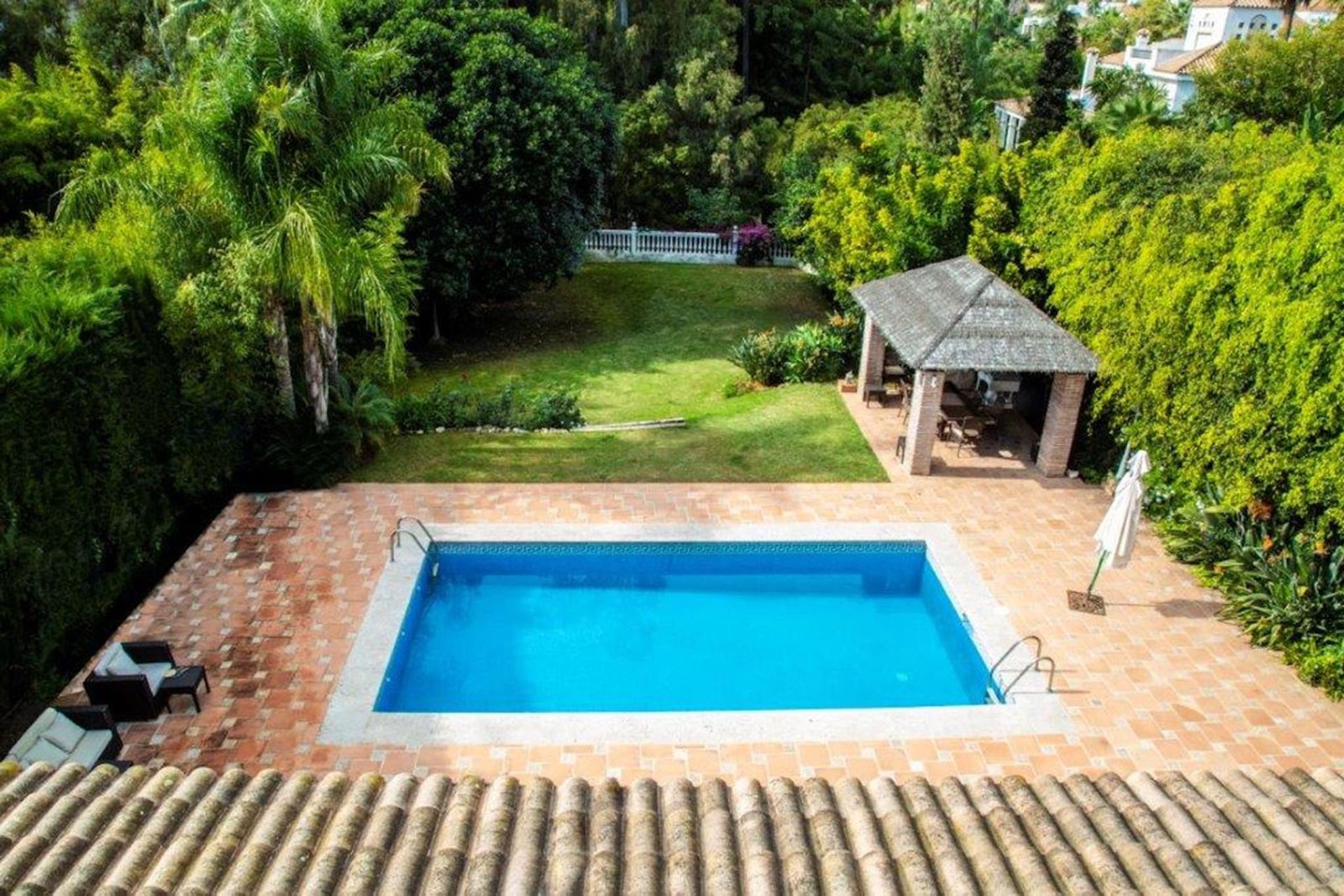 Huis in Marbella, Andalucía 10894610