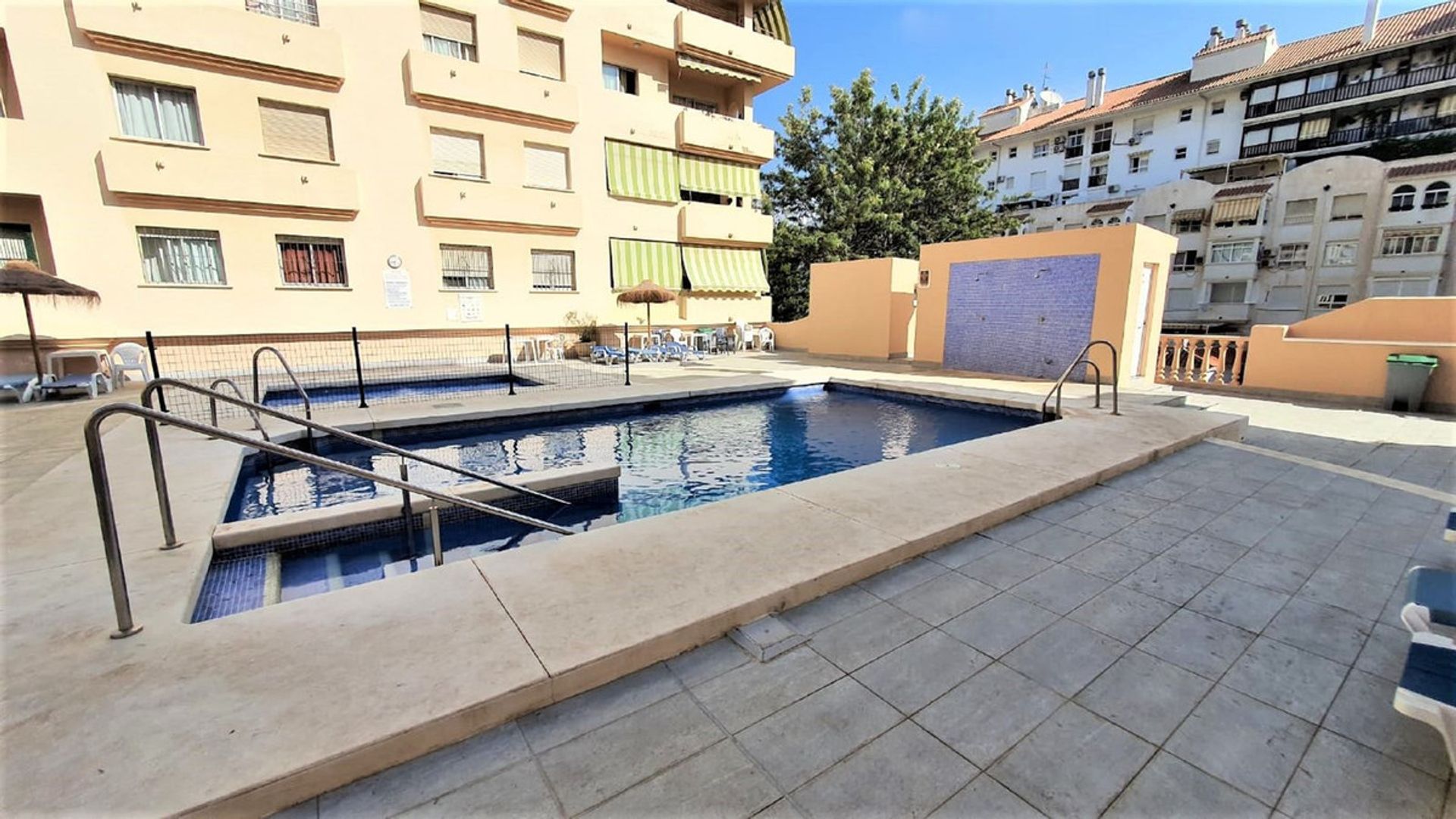 Condominio nel Fuengirola, Andalucía 10895026