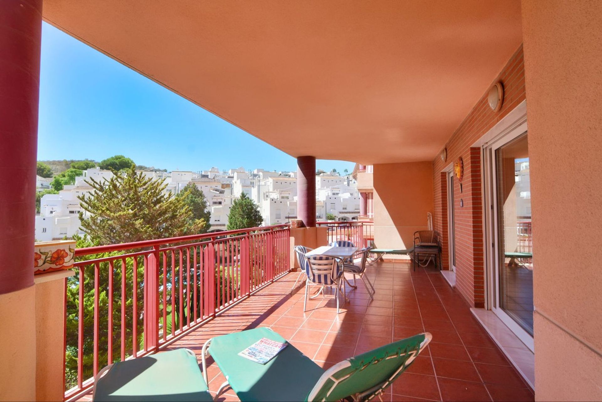 Квартира в Fuengirola, Andalucía 10895044