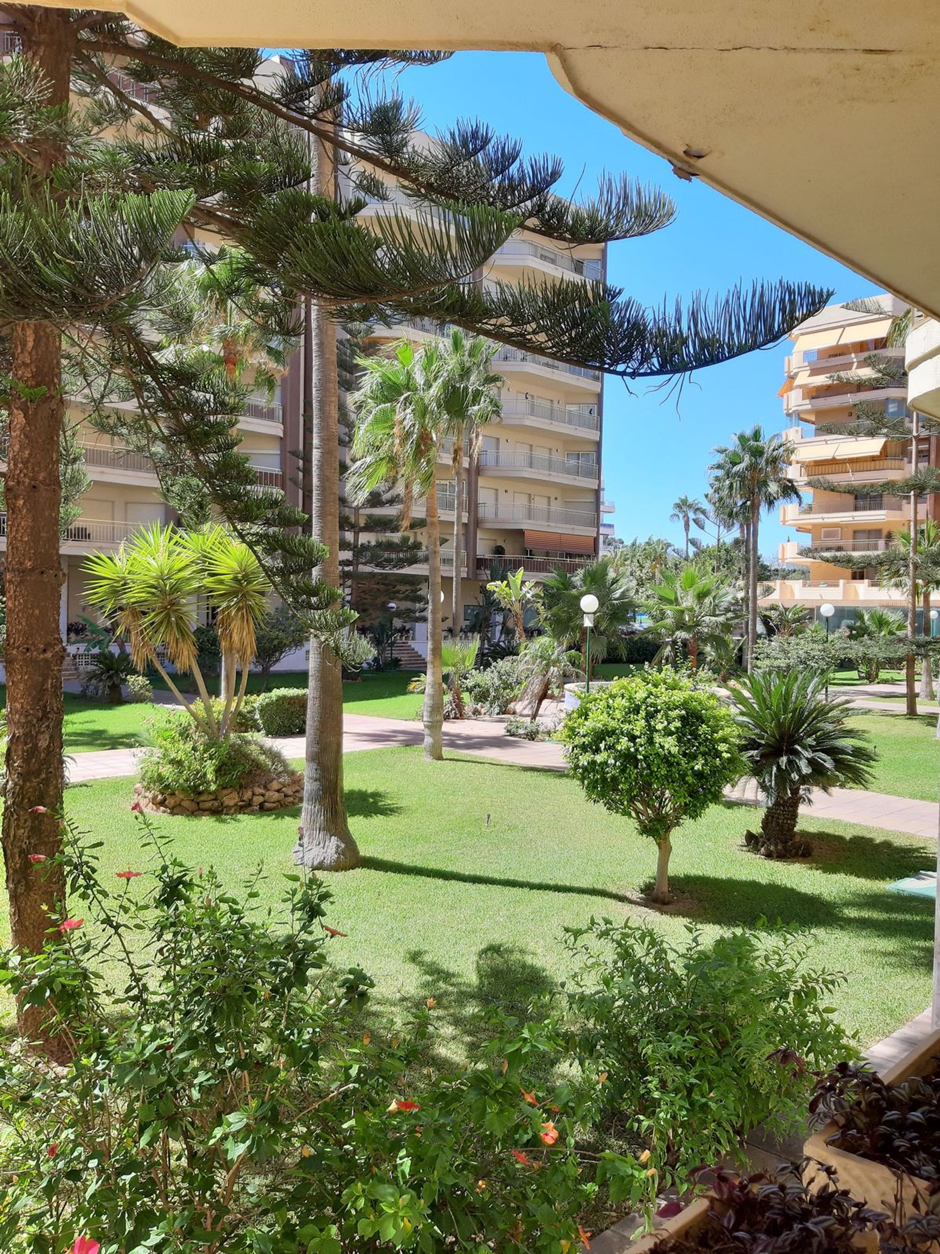 Condominium dans Fuengirola, Andalucía 10895047