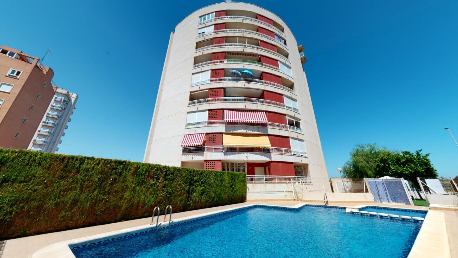 Condominium in Guardamar del Segura, Valencia 10895048