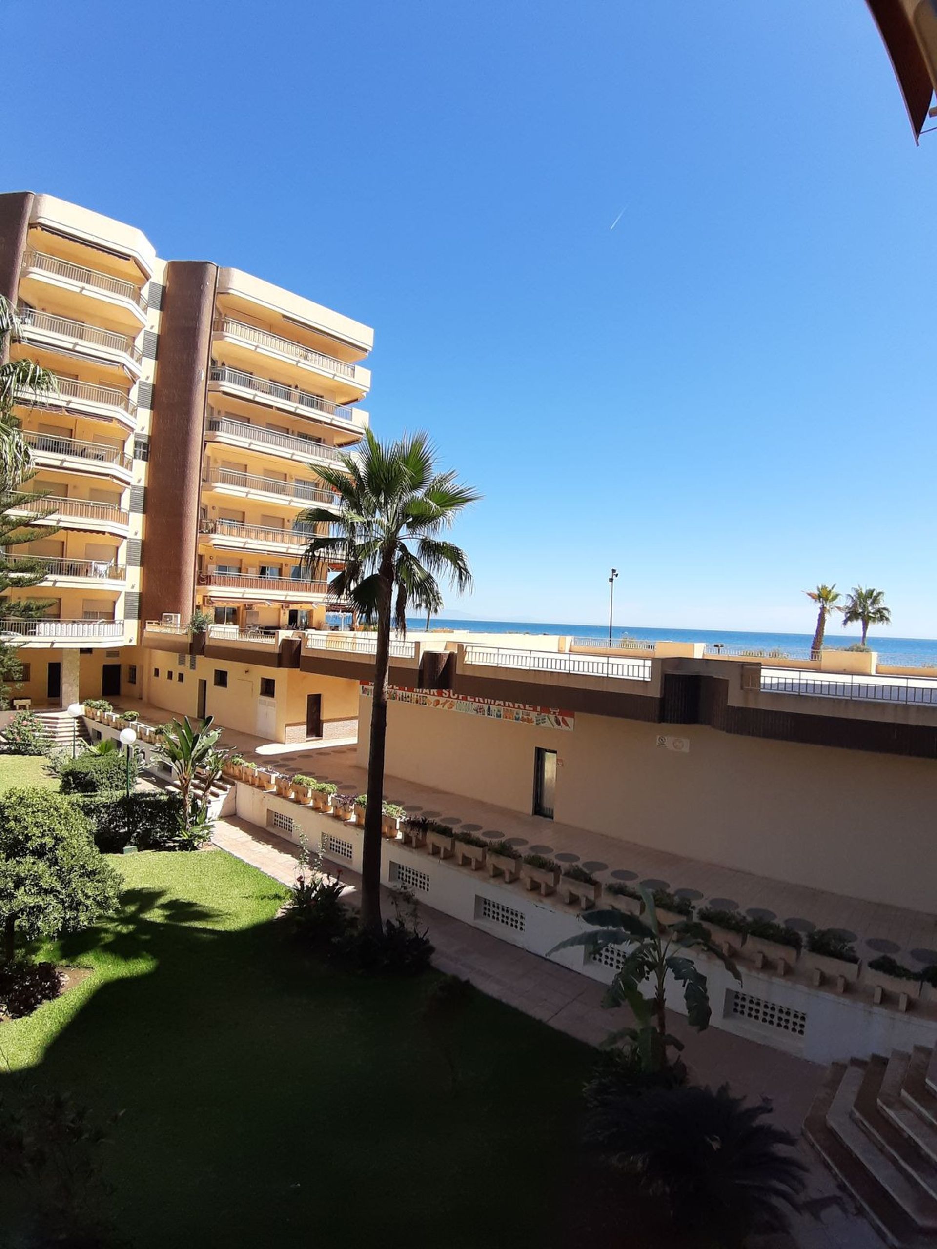 Квартира в Fuengirola, Andalucía 10895050