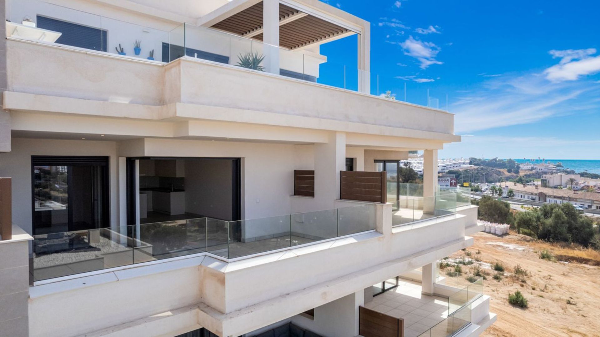 Condominium in Las Lagunas de Mijas, Andalucía 10895083