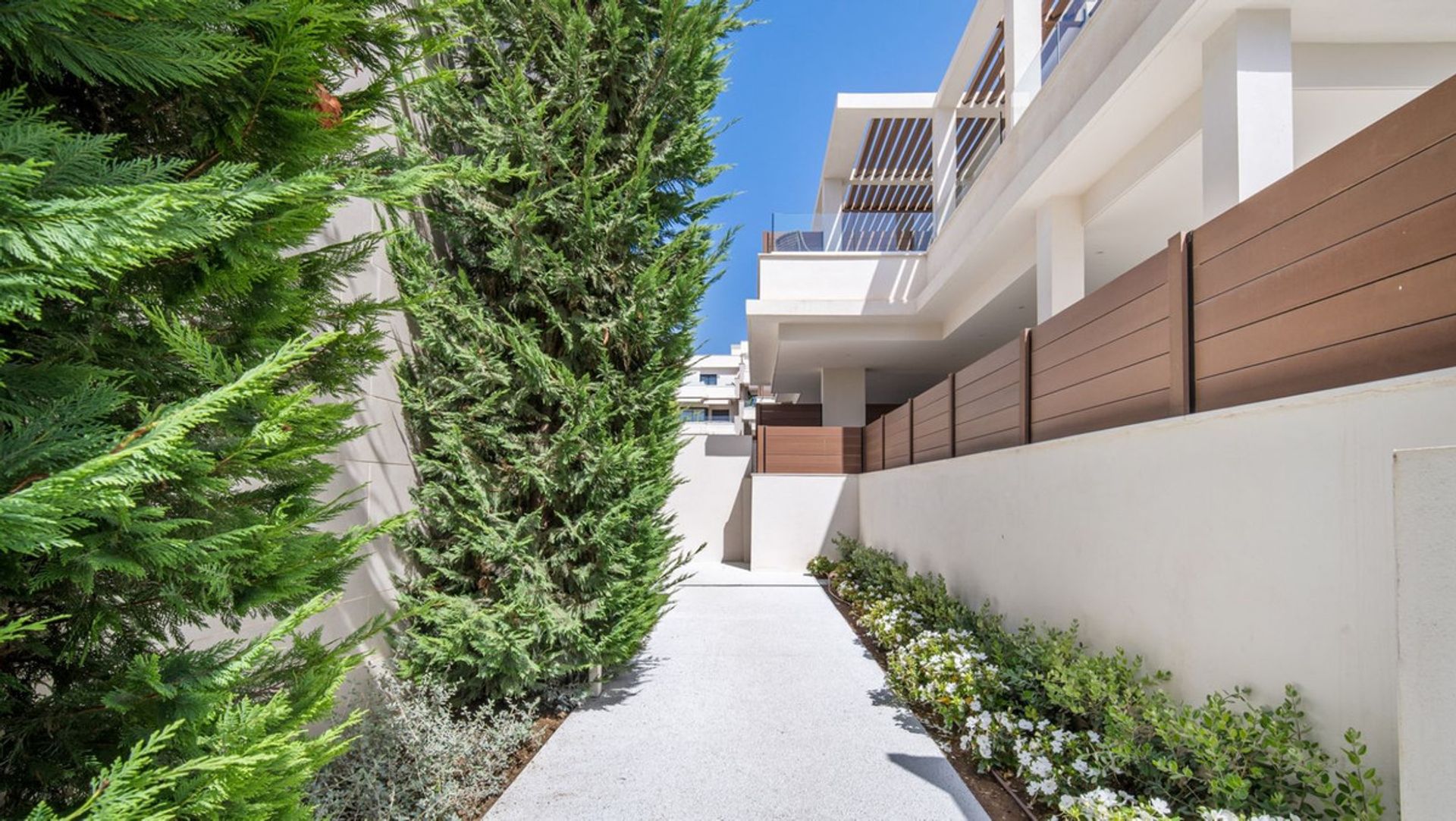 Condominium in Las Lagunas de Mijas, Andalucía 10895083