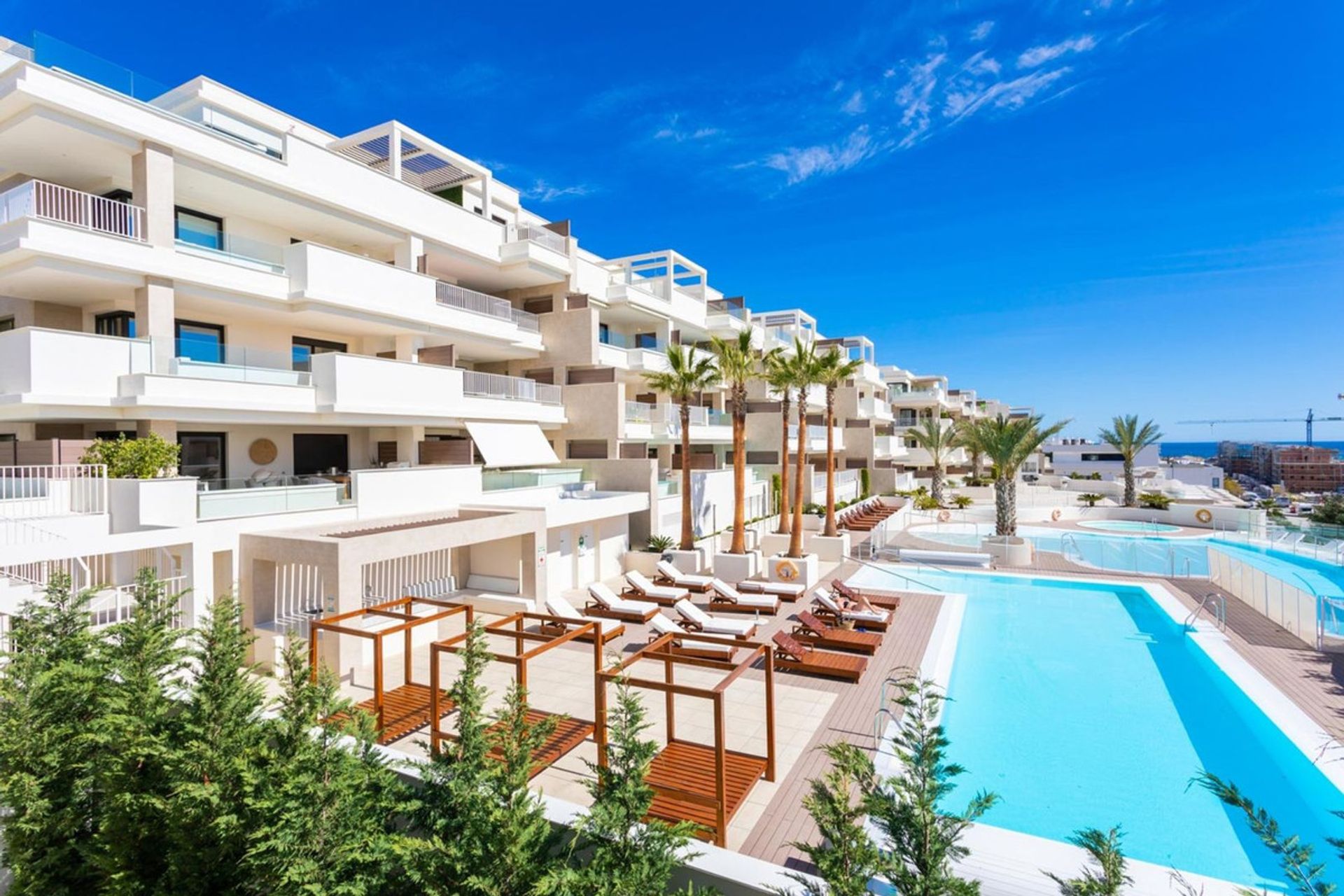 Condominium in Las Lagunas de Mijas, Andalucía 10895083