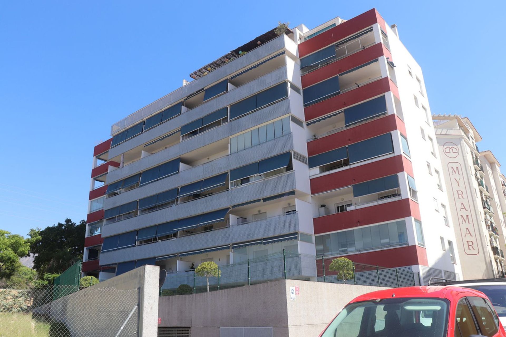 Osakehuoneisto sisään Fuengirola, Andalucía 10895146