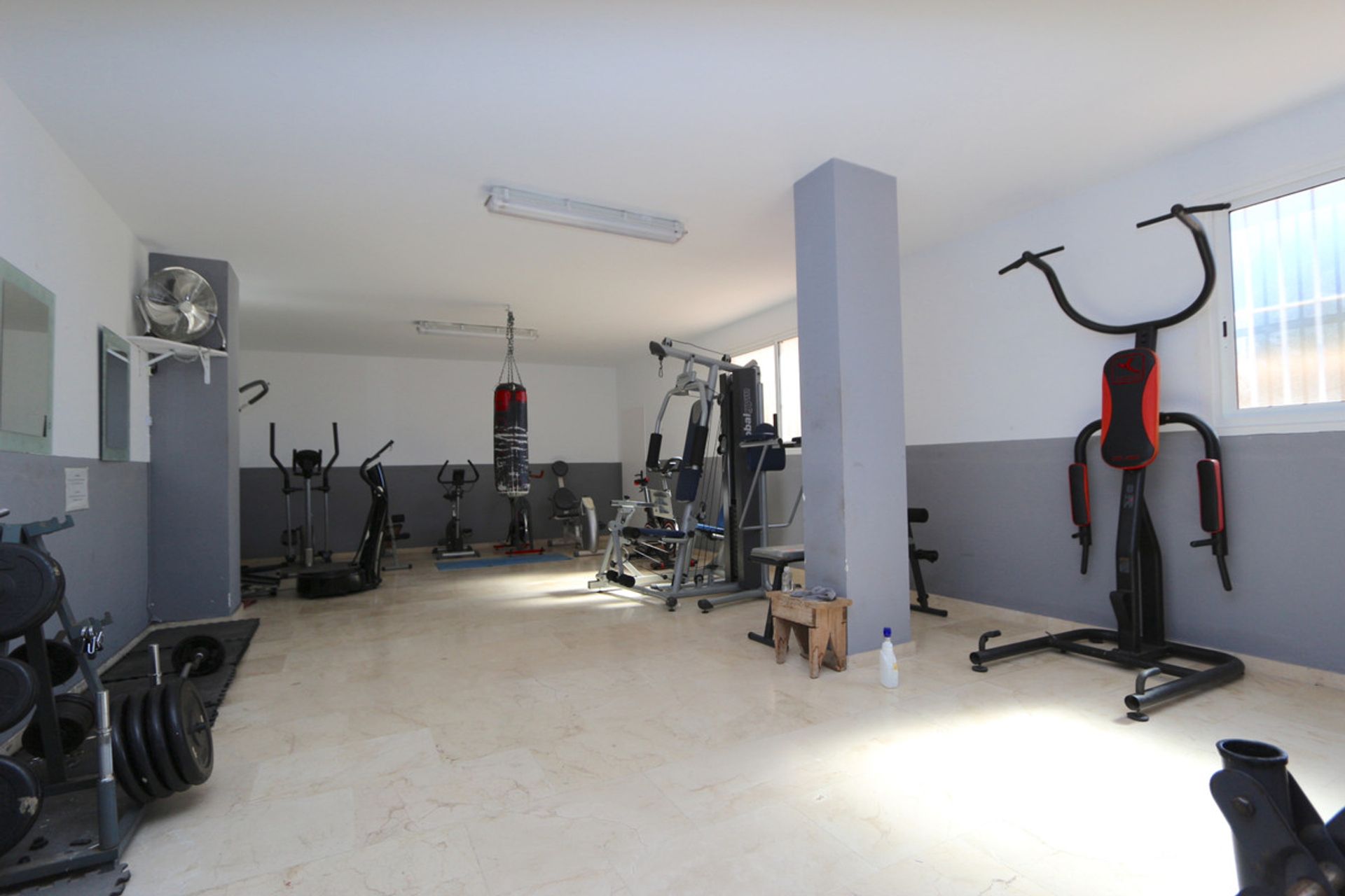 Condominium dans Fuengirola, Andalucía 10895162