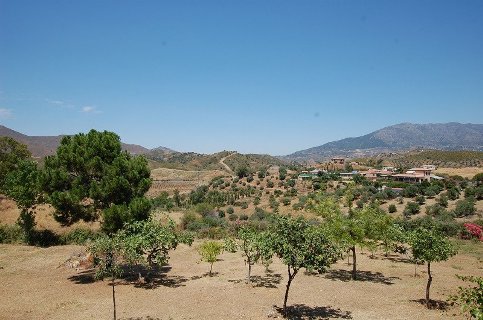 Будинок в Las Lagunas, Andalusia 10895368