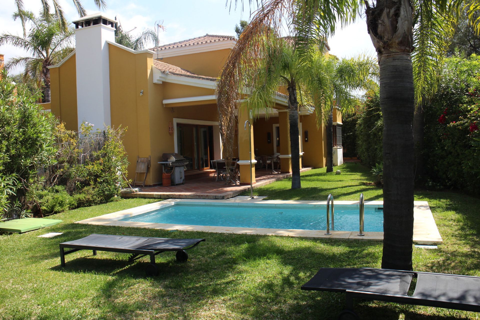 Haus im Marbella, Andalucía 10895405