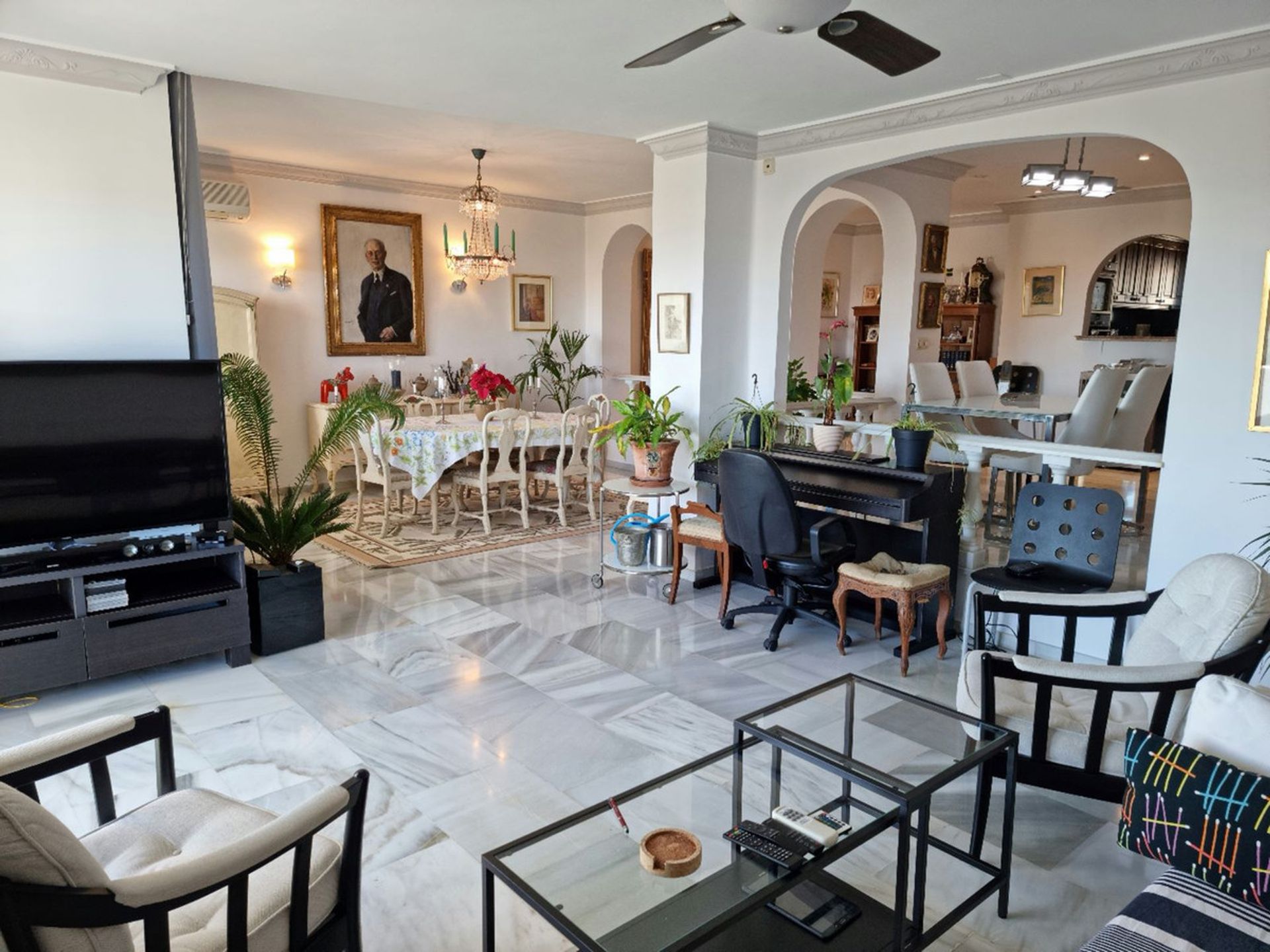 Condominio en Marbella, Andalucía 10895429