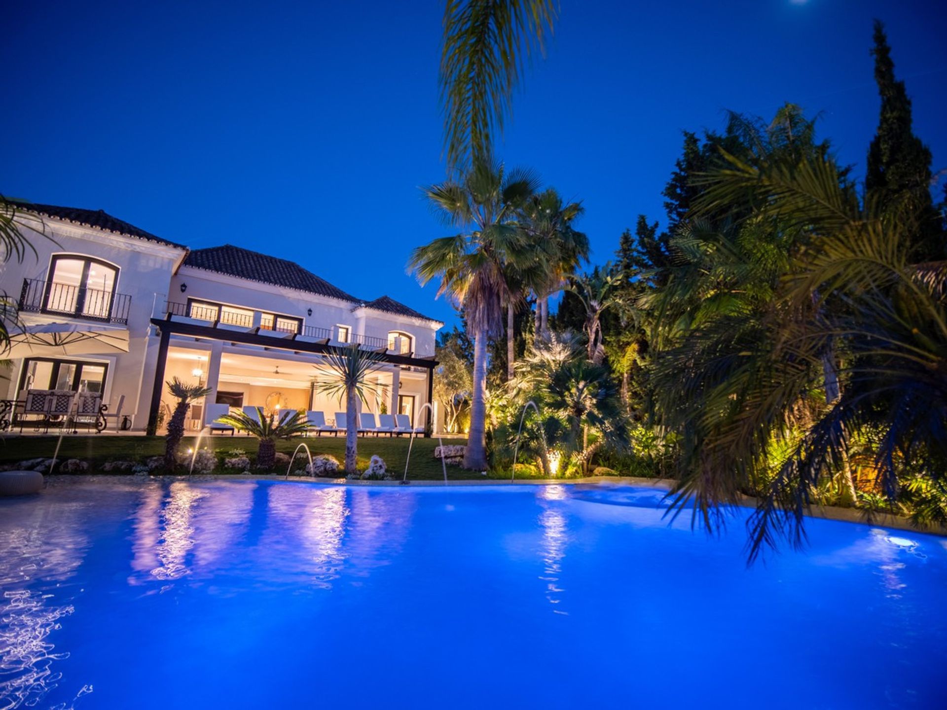 Haus im Marbella, Andalucía 10895498