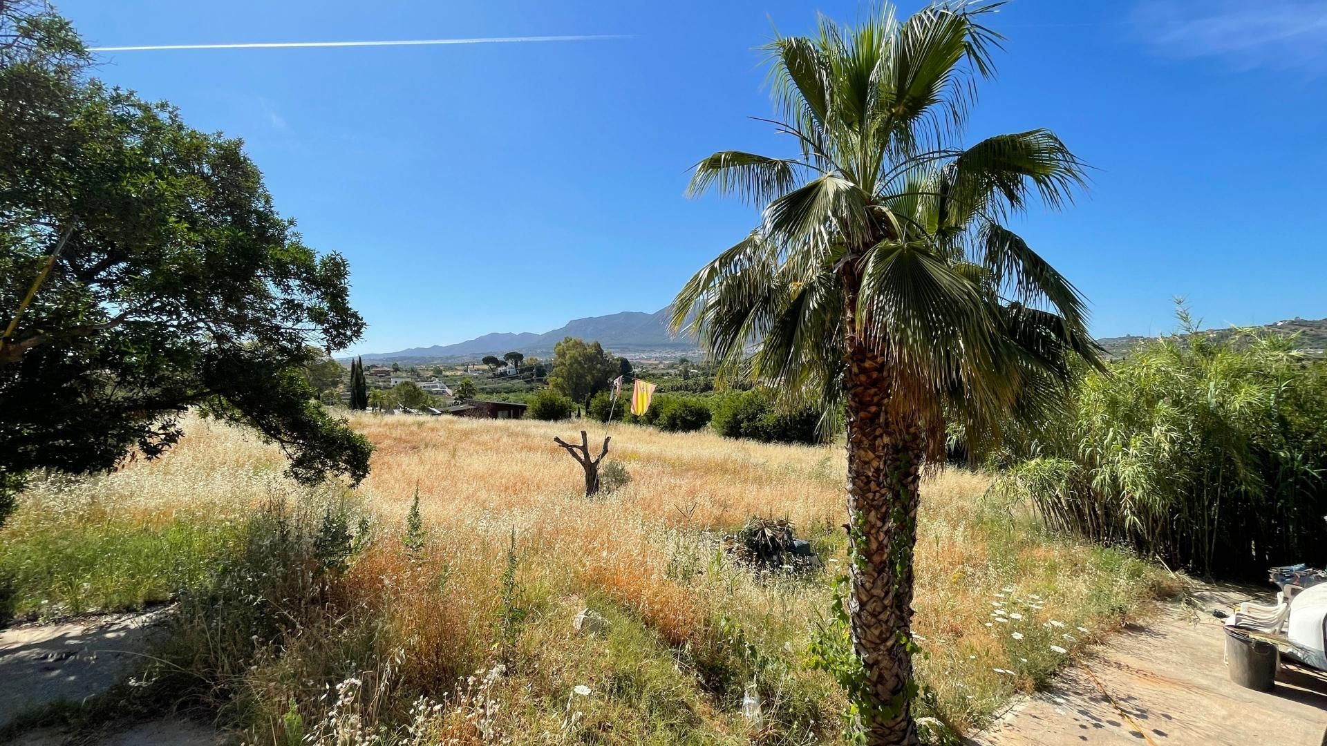 Talo sisään Alhaurín el Grande, Andalucía 10896153