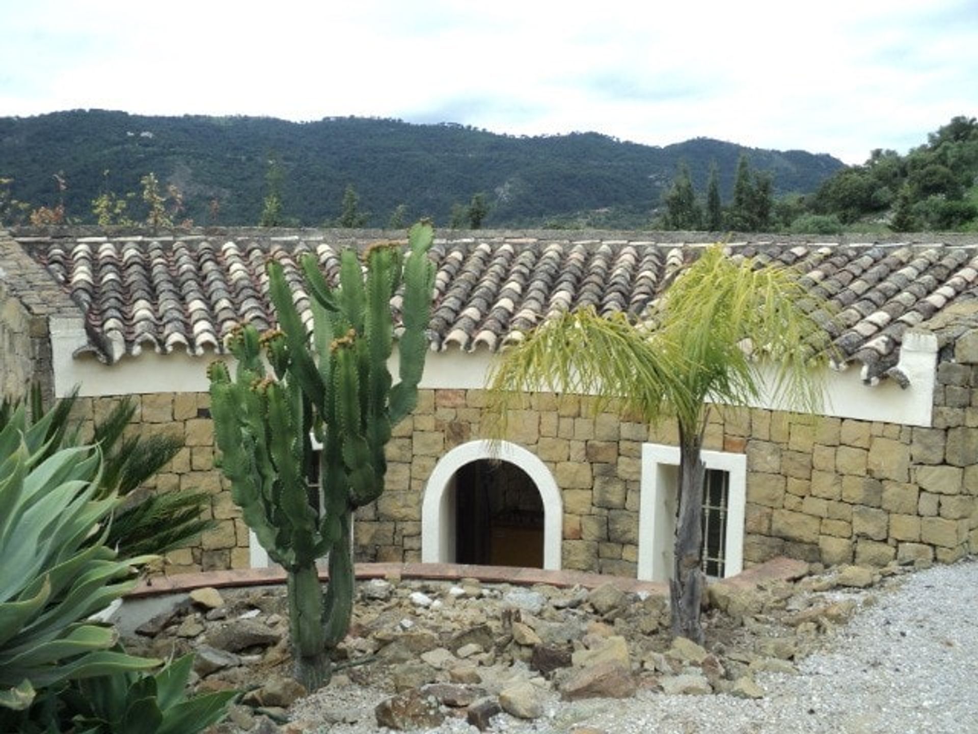 casa no Gaucin, Andaluzia 10897779