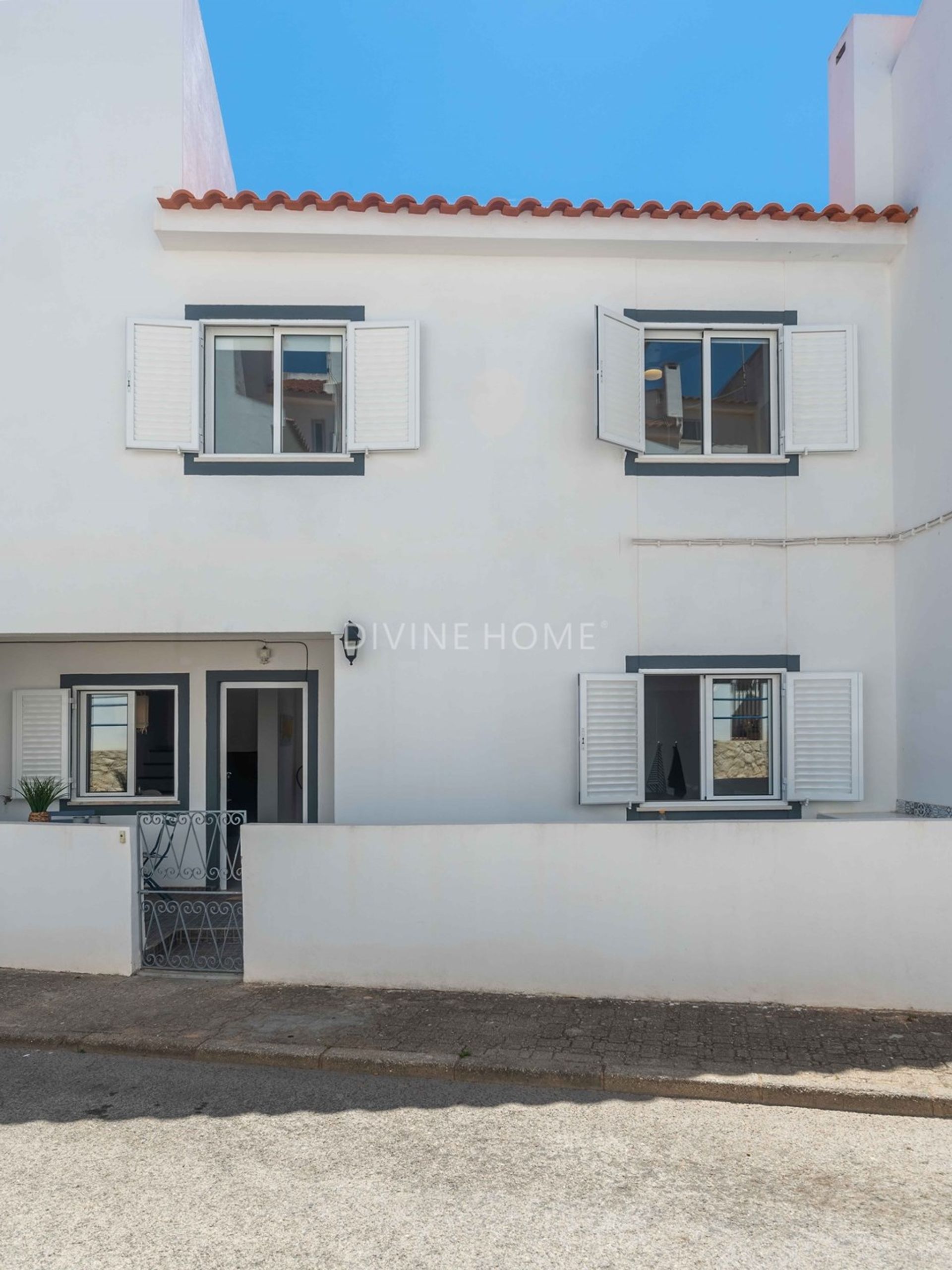 بيت في Ferragudo, Faro District 10897987