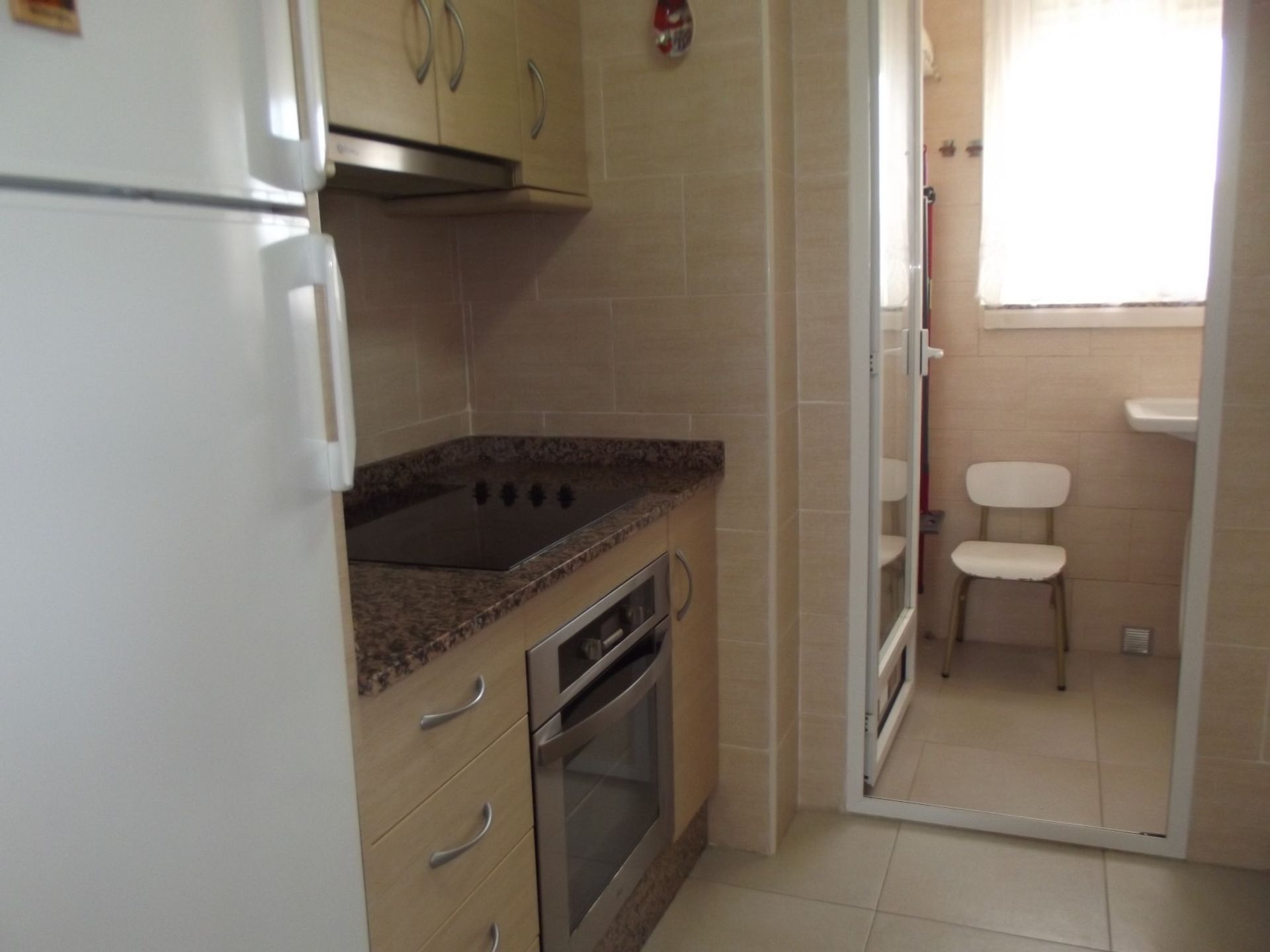 Condominium in Guardamar del Segura, Comunidad Valenciana 10898137