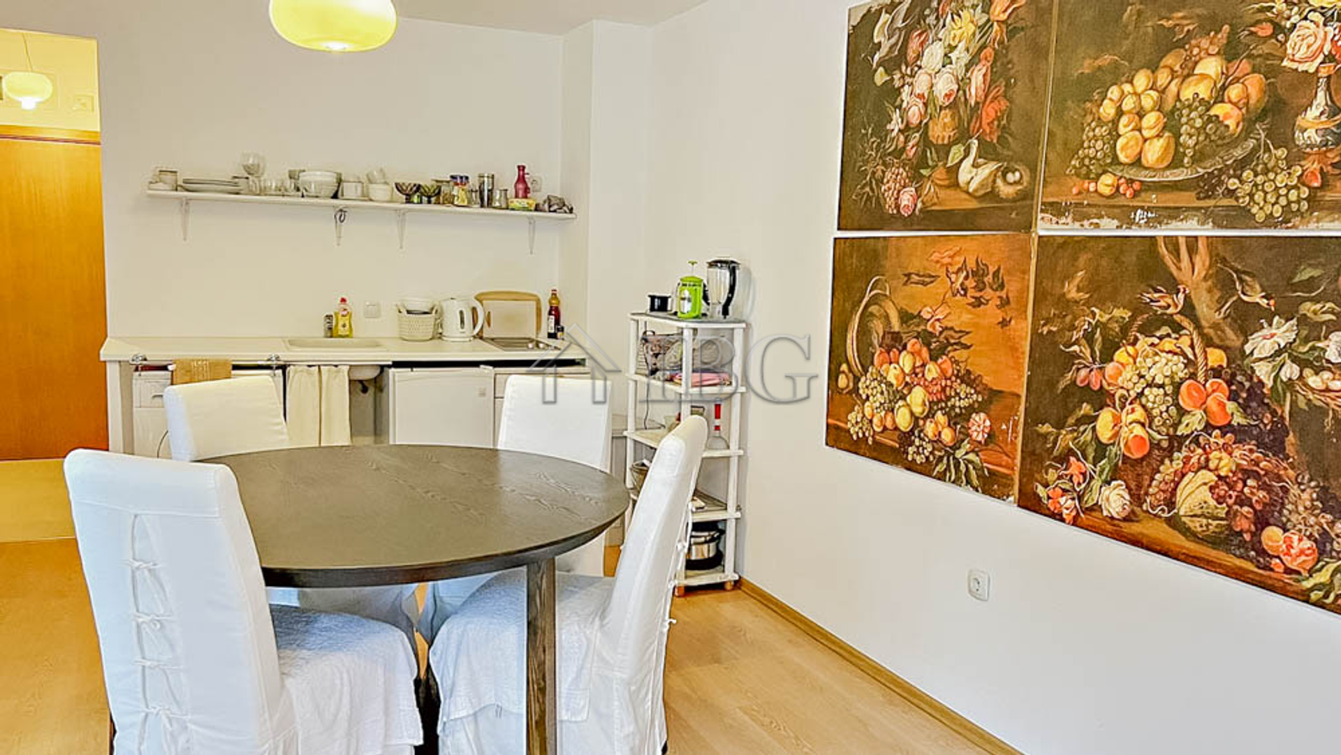 Osakehuoneisto sisään Nessebar, Burgas 10898164