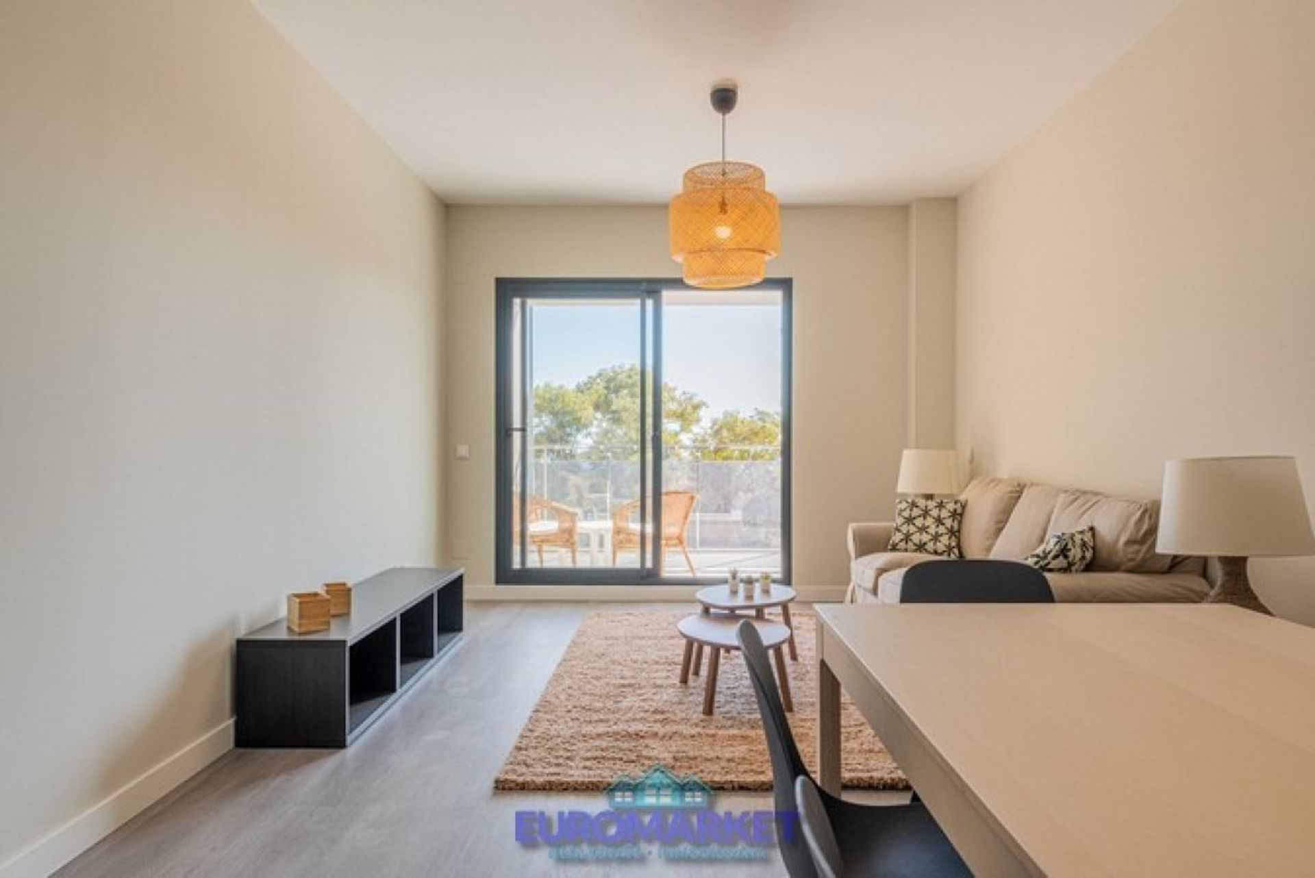 Condominium dans Alhaurín de la Torre, Andalousie 10898442