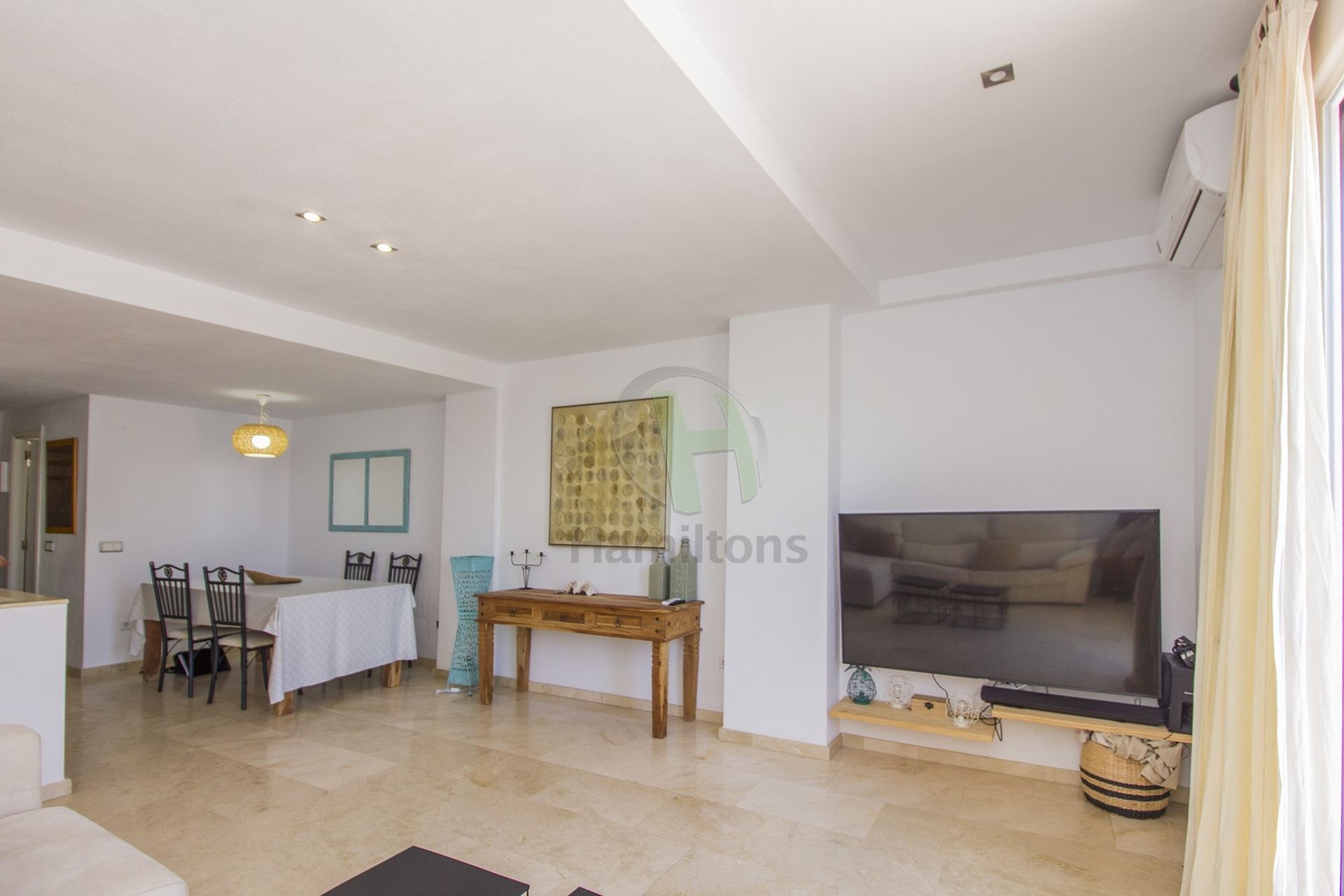 Condominium in Calpe, Comunidad Valenciana 10898596