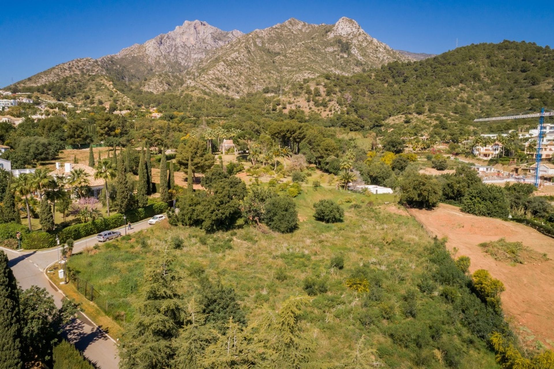 Terra no Marbella, Andalucía 10898600