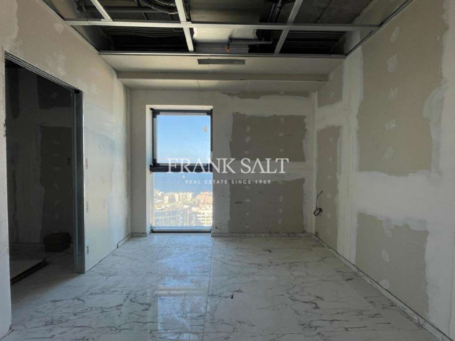 Condominium in San Giljan, San Giljan 10898668