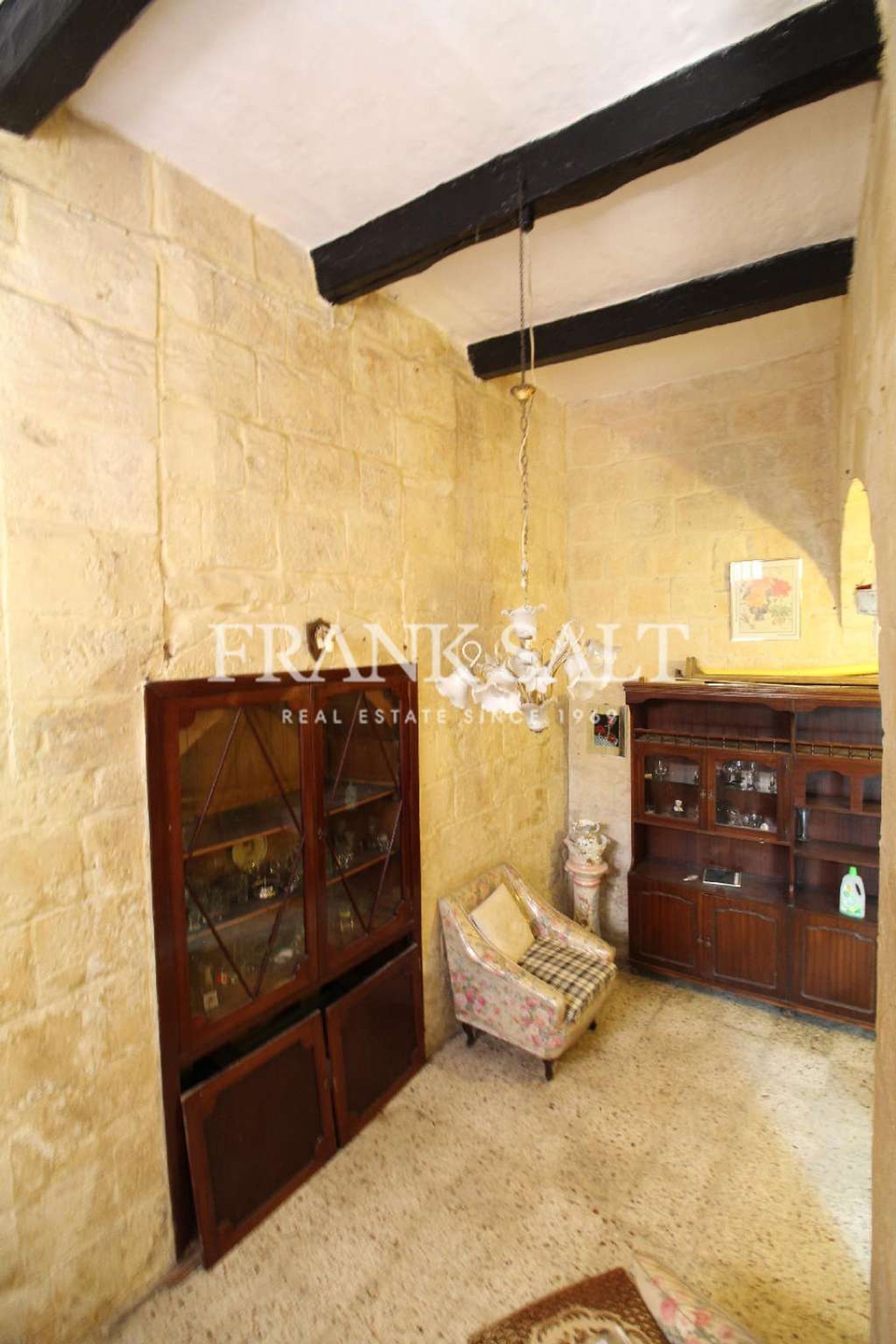 다른 에 Birgu,  10898773