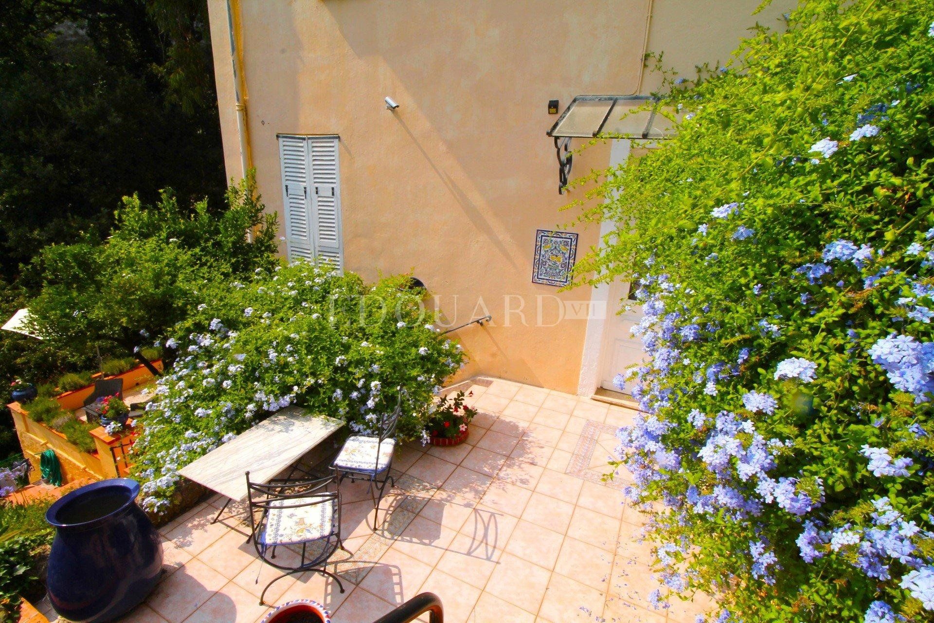 Hus i Roquebrune-Cap-Martin, Provence-Alpes-Côte d'Azur 10898806